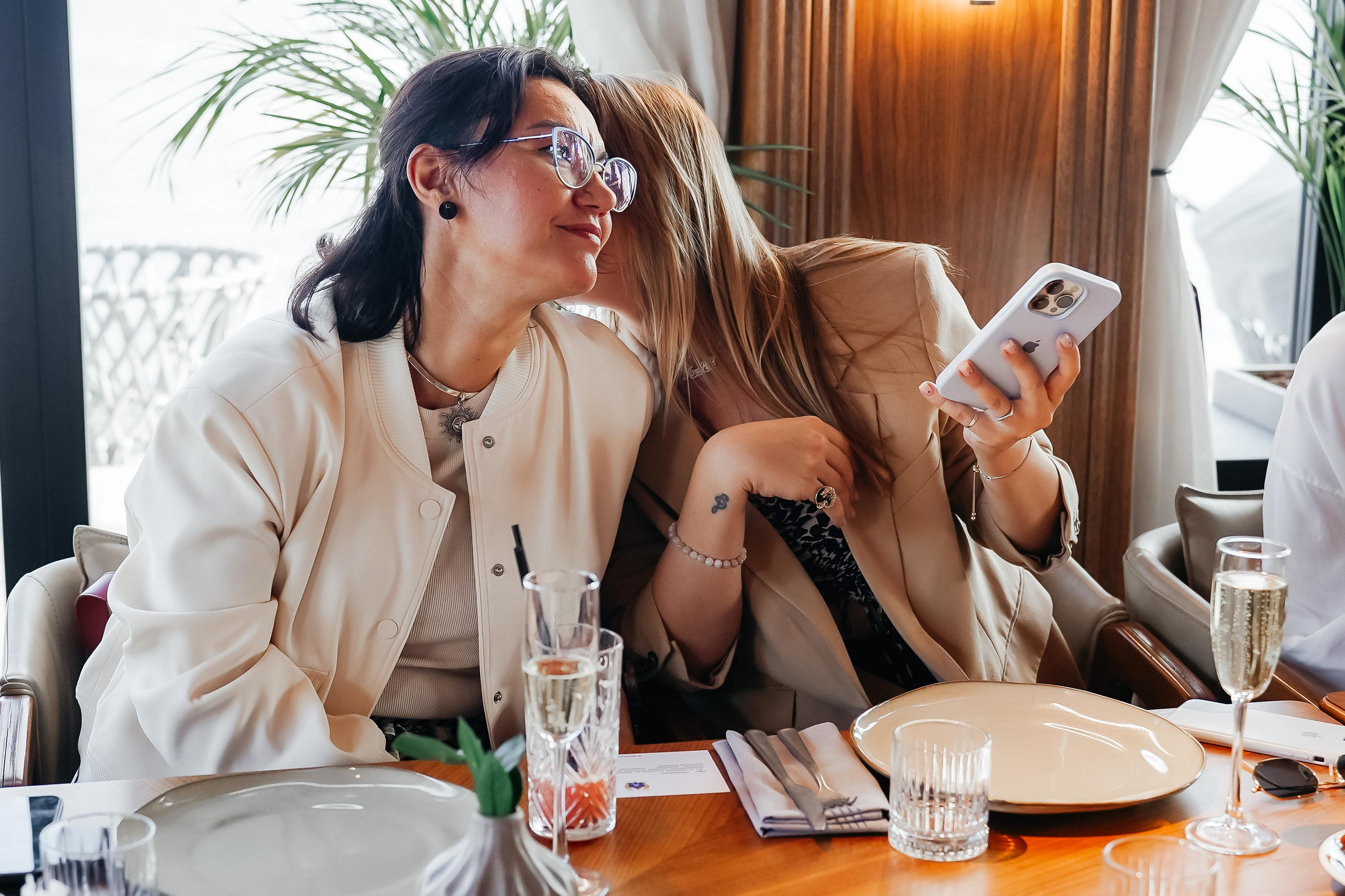 ВСТРЕЧА ЖЕНСКОГО БИЗНЕС КЛУБА «ПОТЕНЦИАЛ». Семейный и репортажный фотограф в Москве Оксана Шилова