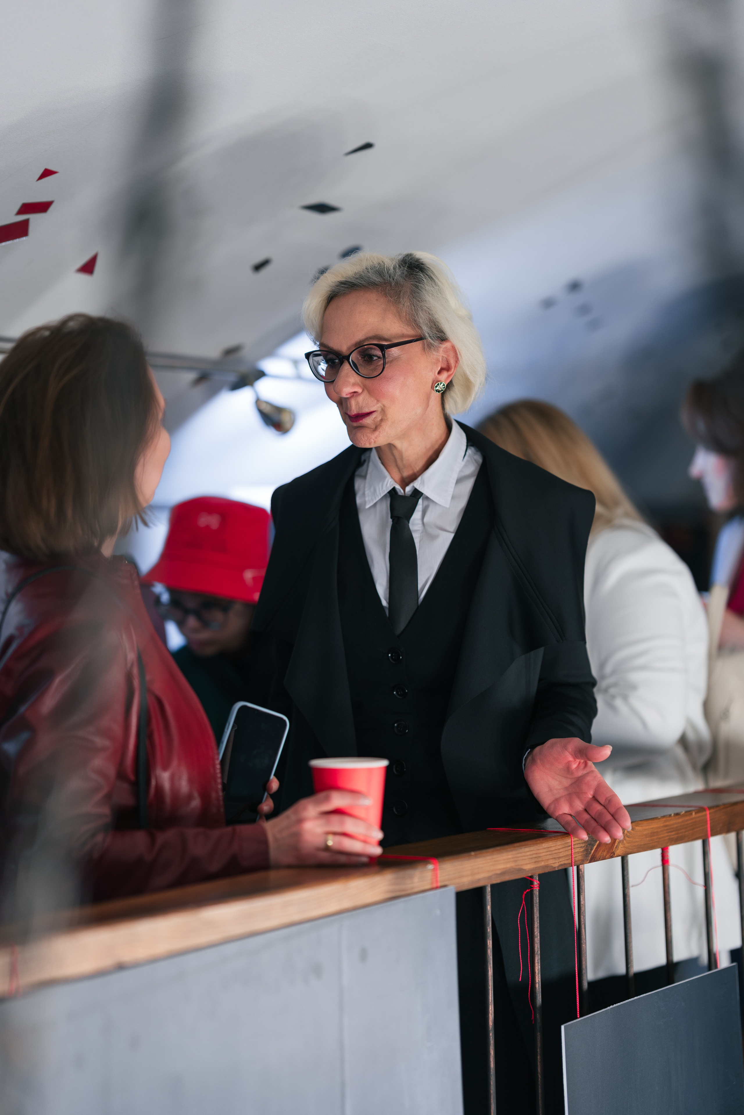 РЕПОРТАЖ — ЗАКРЫТИЕ ВЫСТАВКИ ГОСТИНЫЙ ДВОР. Семейный и репортажный фотограф в Москве Оксана Шилова