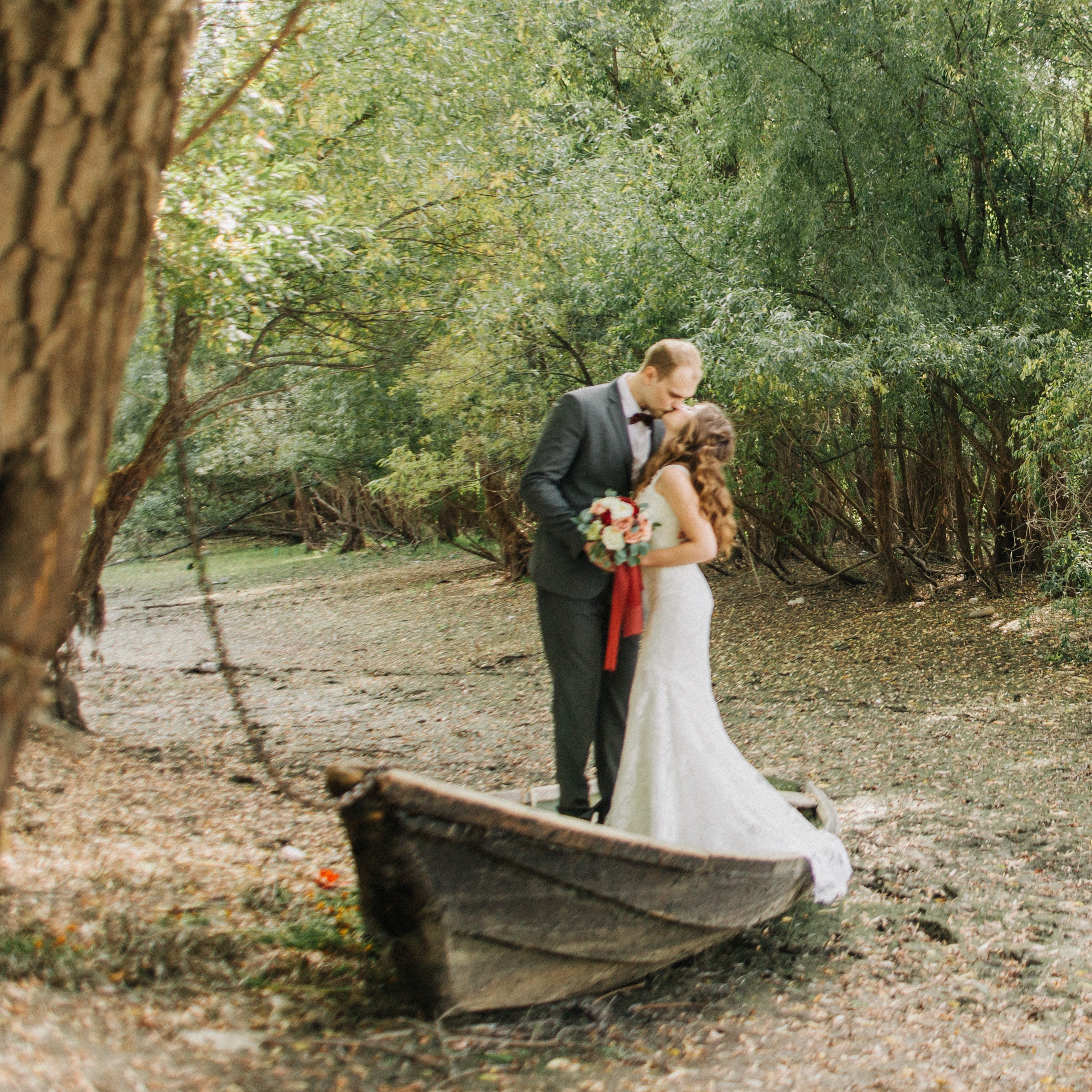 Солнце, яблоки и лодка. Фотограф Серафим Крюков