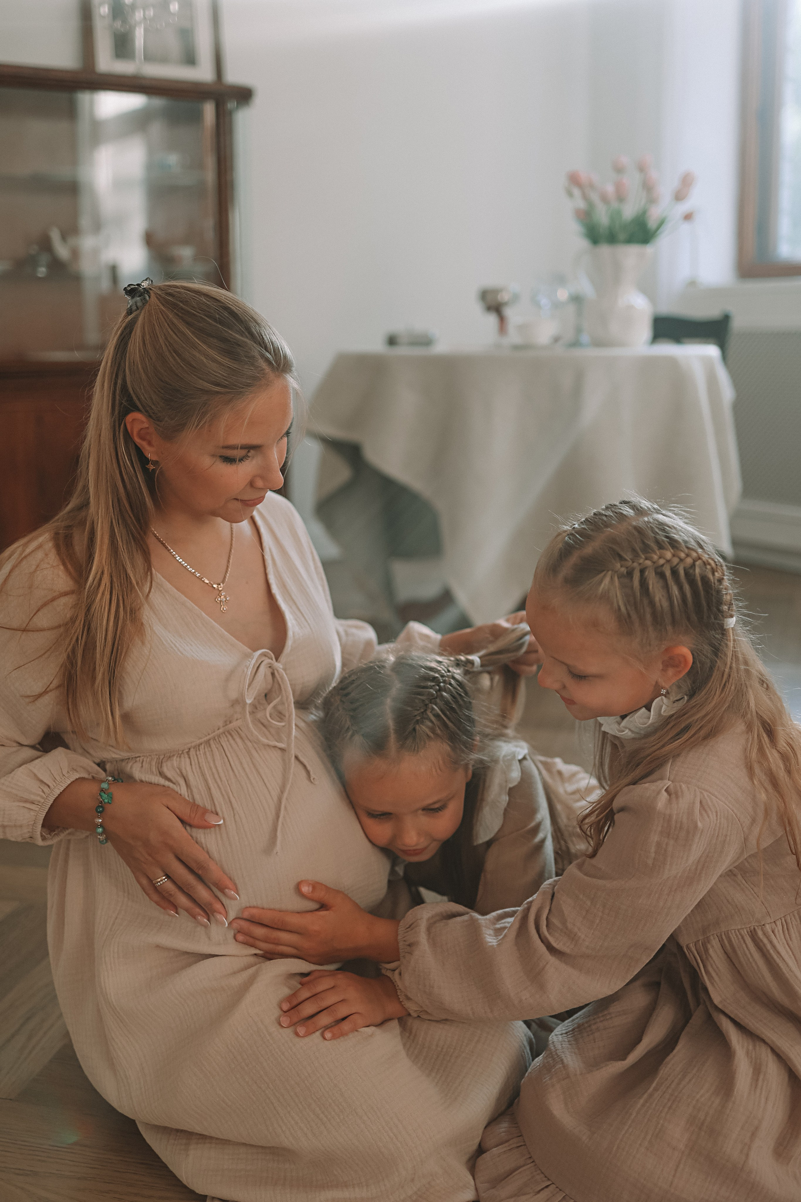 Квартира (беременность). Семейный фотограф Тюмень, фотограф на роды Салмина Мария