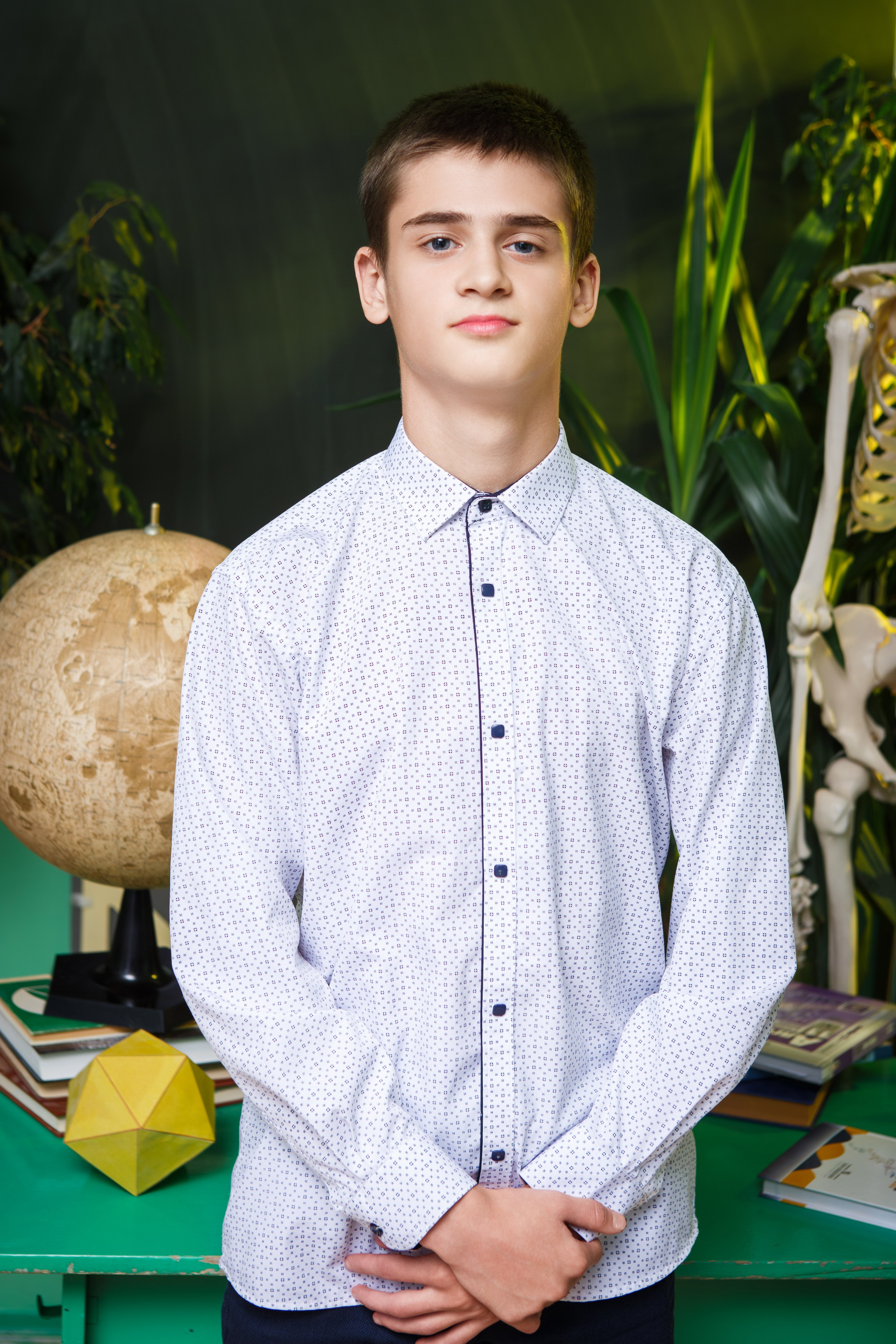 ПОРТРЕТНАЯ ФОТОСЕССИЯ В КЛАССЕ ДЛЯ 9 КЛАССОВ. ТВОЙ АЛЬБОМ / ТВОИ ПРАВИЛА