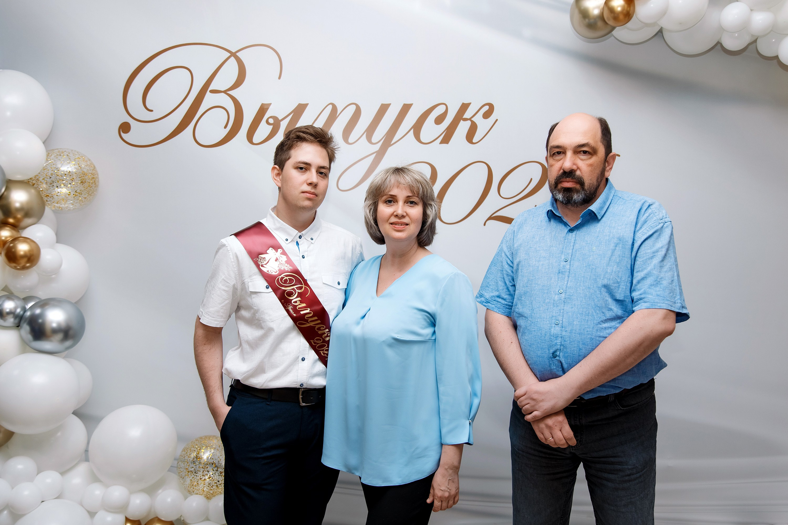 11 класс Последний звонок. Фотограф Любовь Корниенко, Примоский край