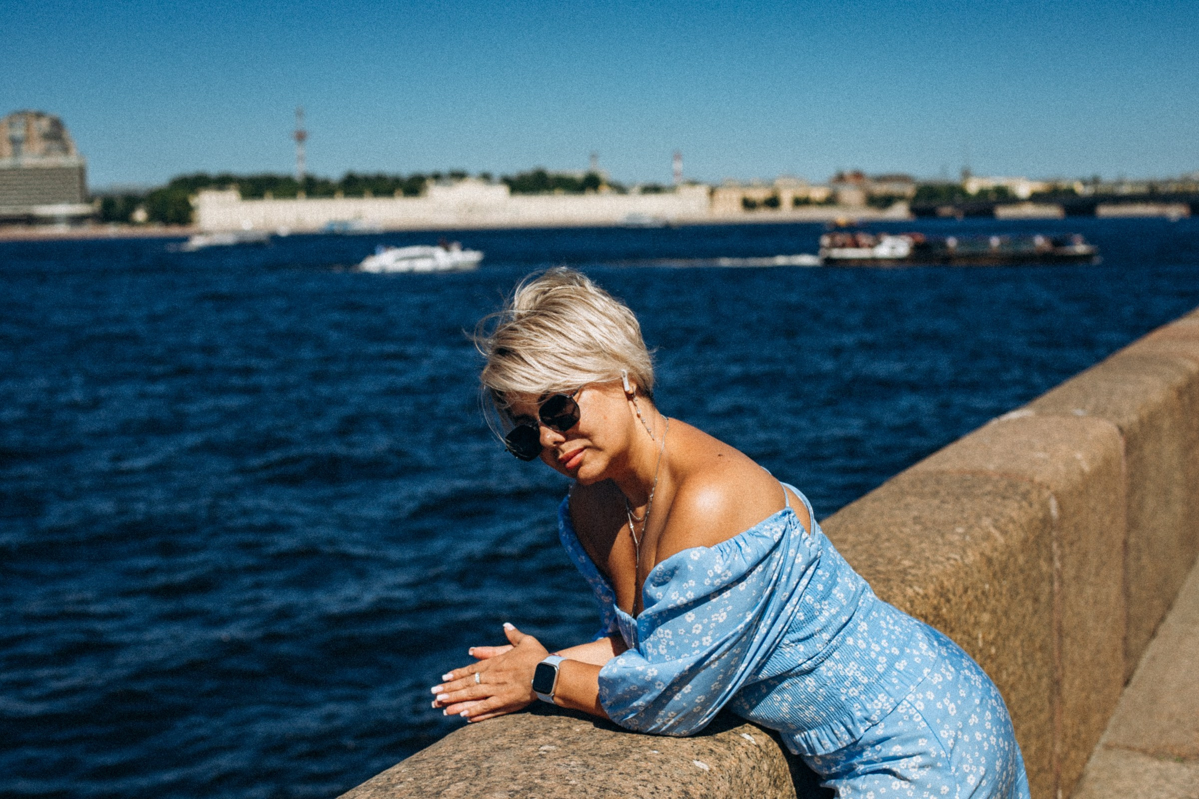 Татьяна в июне. Фотопрогулка в Петербурге. Индивидуальный и семейный фотограф в Санкт-Петербурге