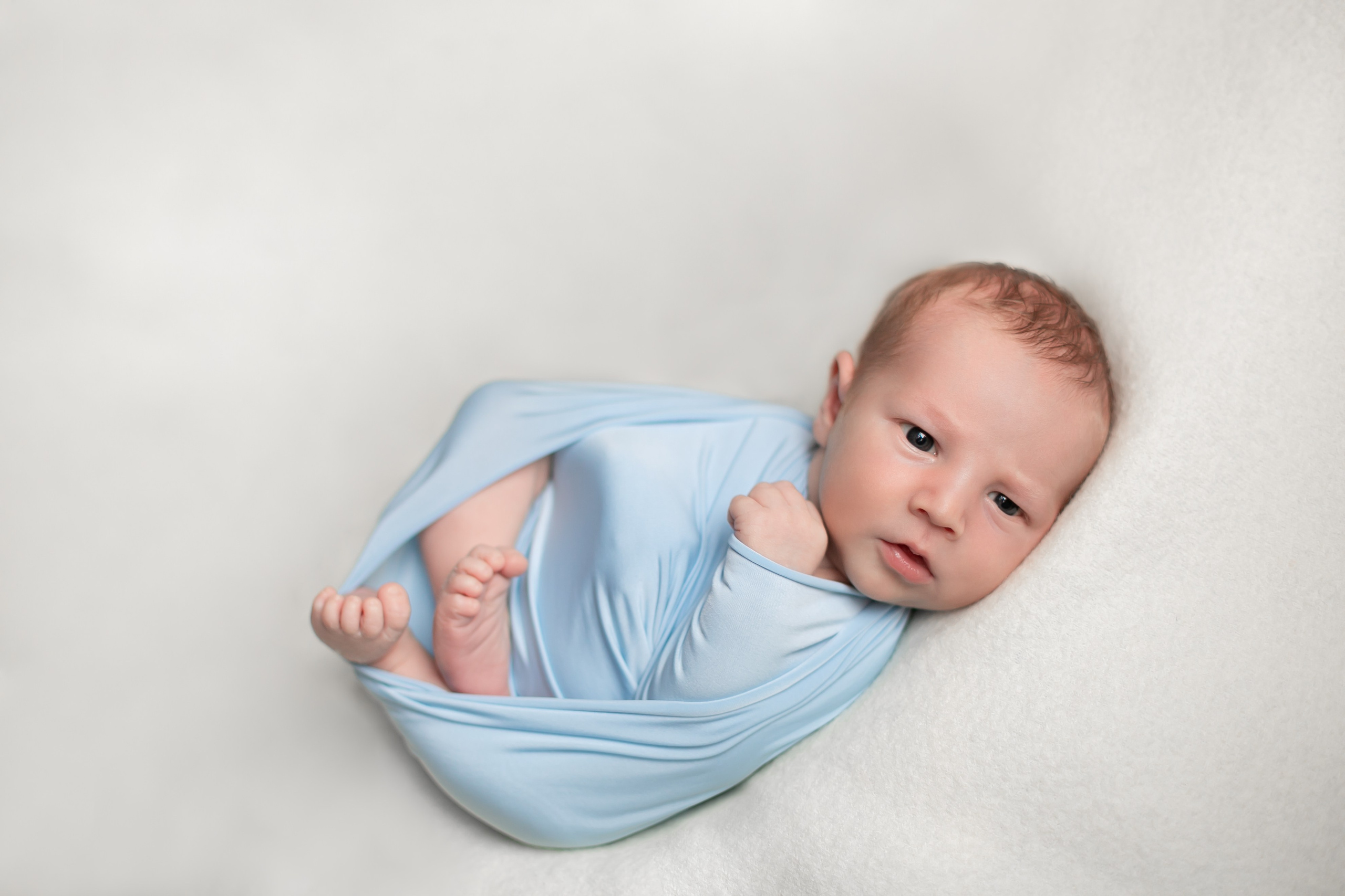 PH @blossombabyru. Retoucher Aleksmokh