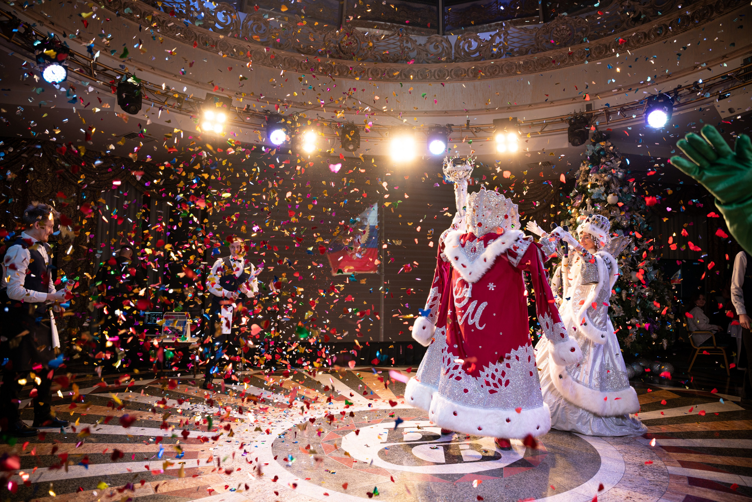 НОВОГОДНЯЯ НОЧЬ 2025 ВИДГОФ. Фотограф на любое мероприятие