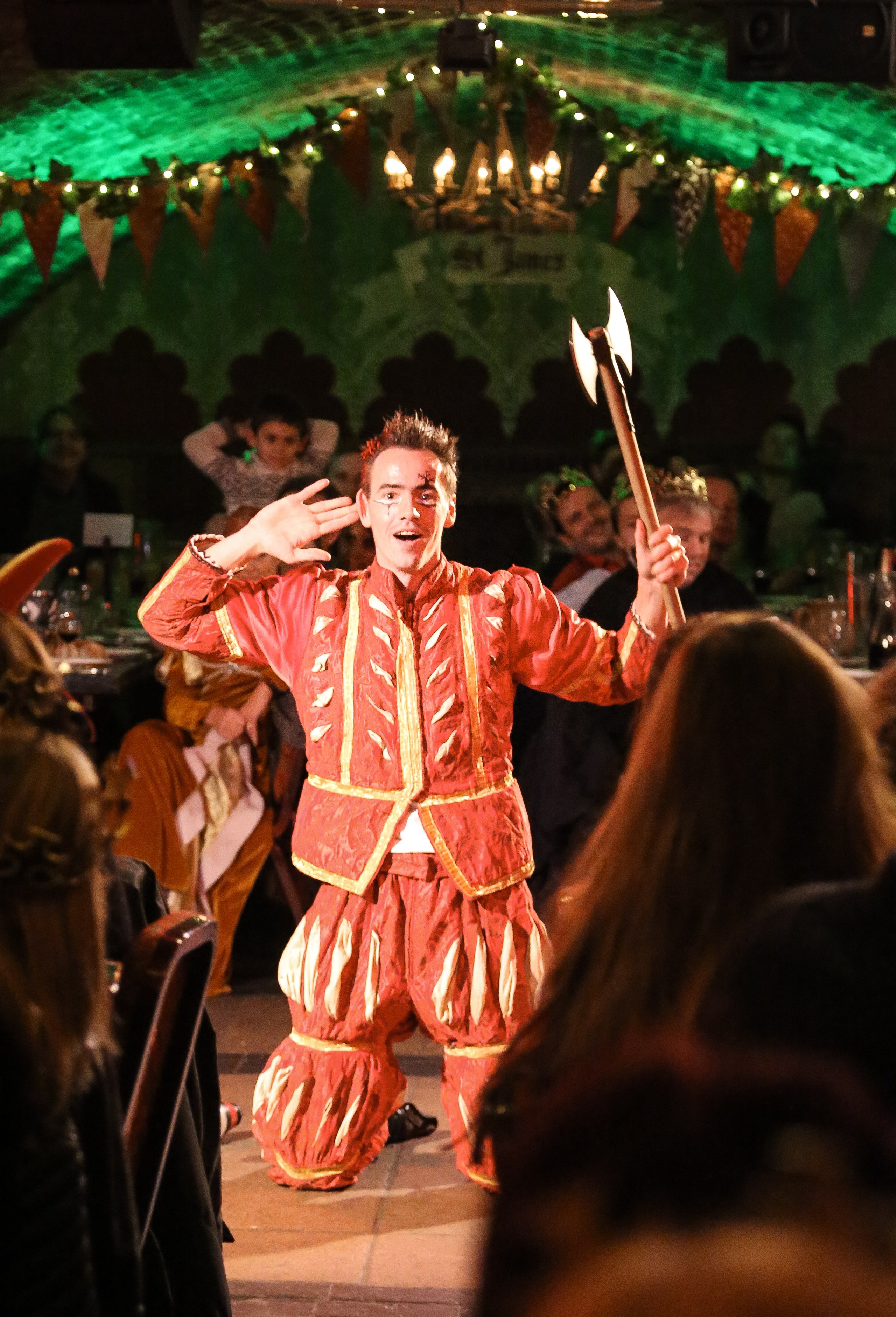 Англия: Новый год с Генрихом Восьмым. Дарья Письменюк / Darya Leitstern — фотограф, музыкант, журналист, путешественник