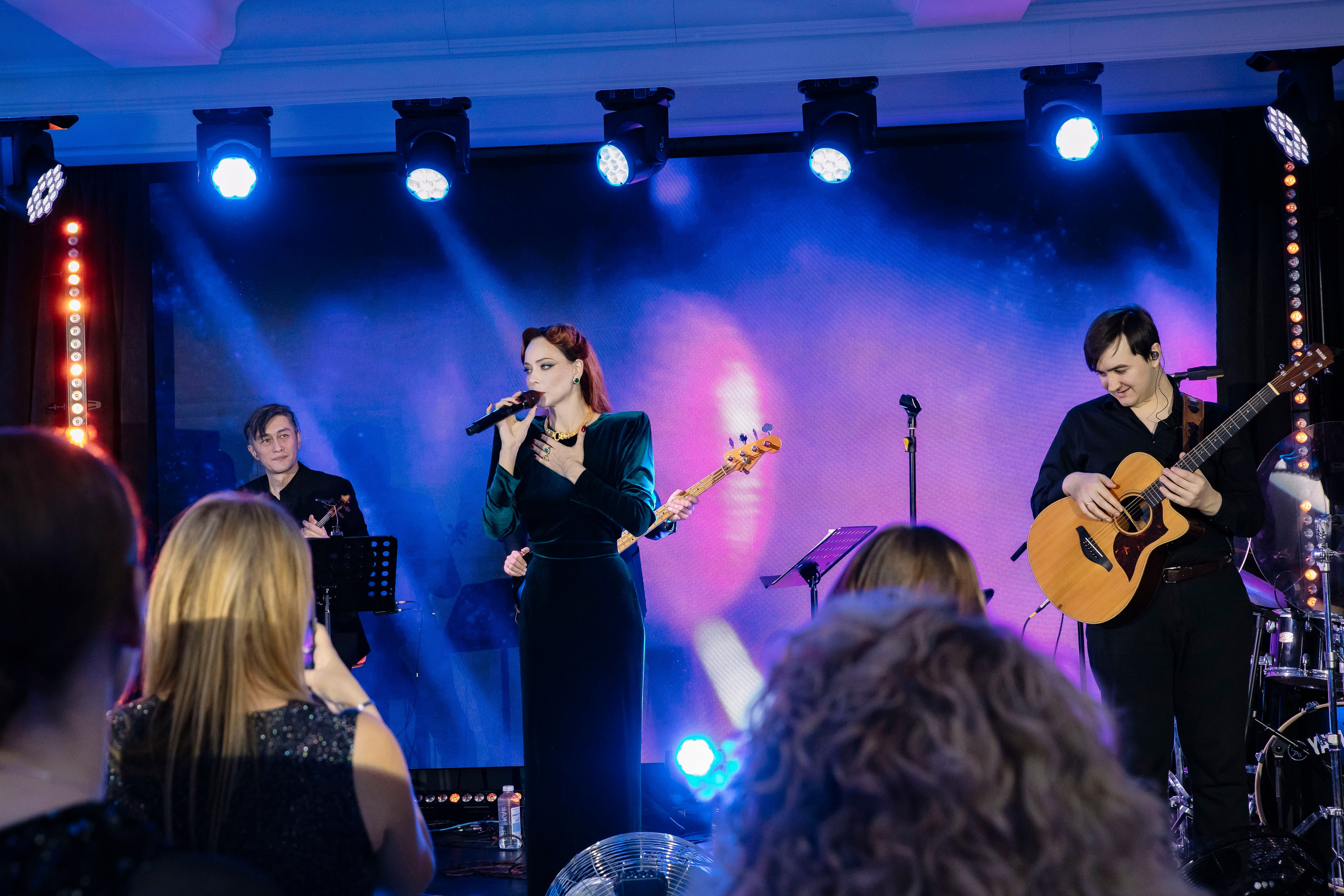 Дом Души с Анастасией Кичатовой. Профессиональный фотограф в Москве | Заказать фотосессию и съемку