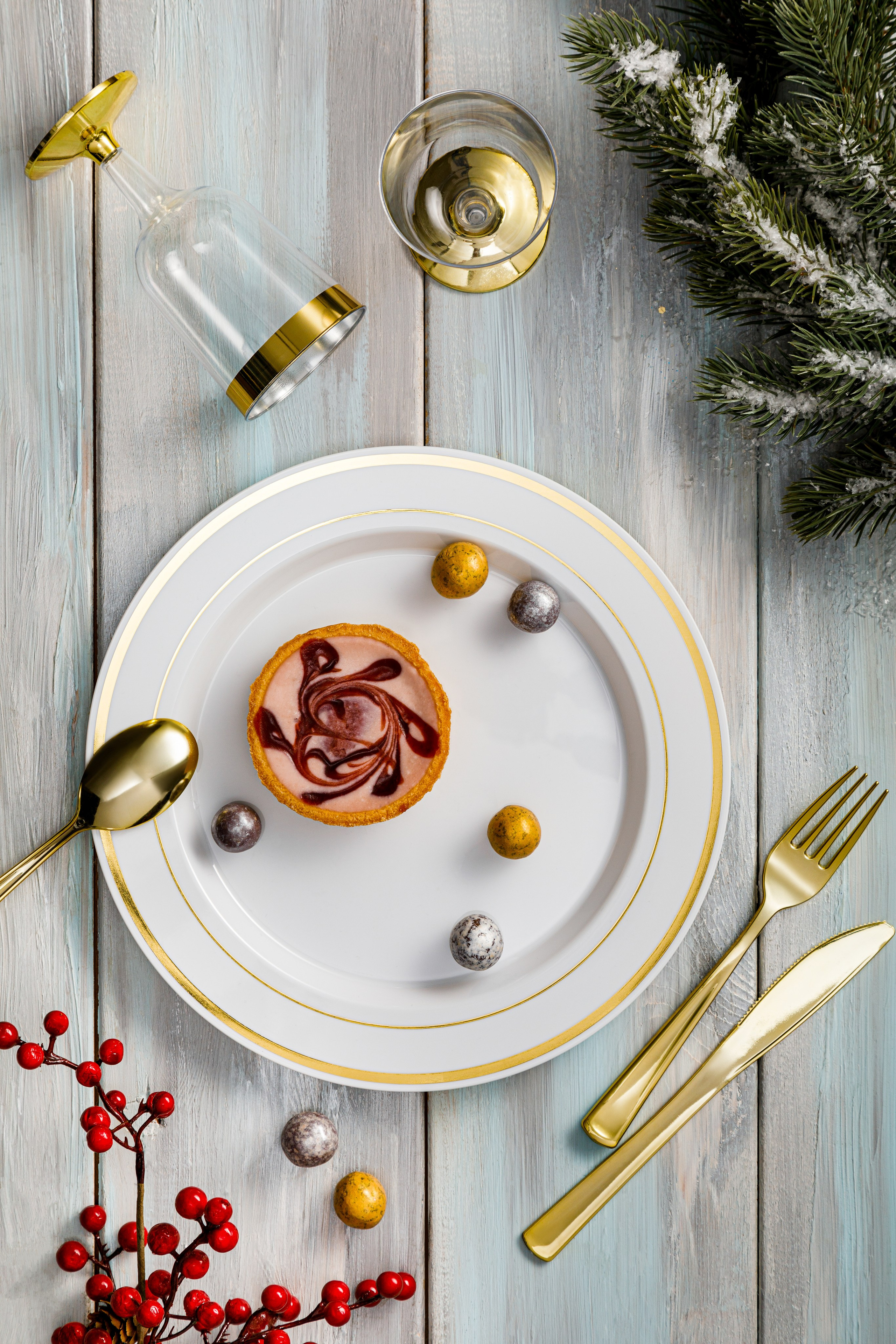 Пластиковая посуда. Сайт о предметной, имиджевой и портретной фотографии, фотограф Фил Киреев