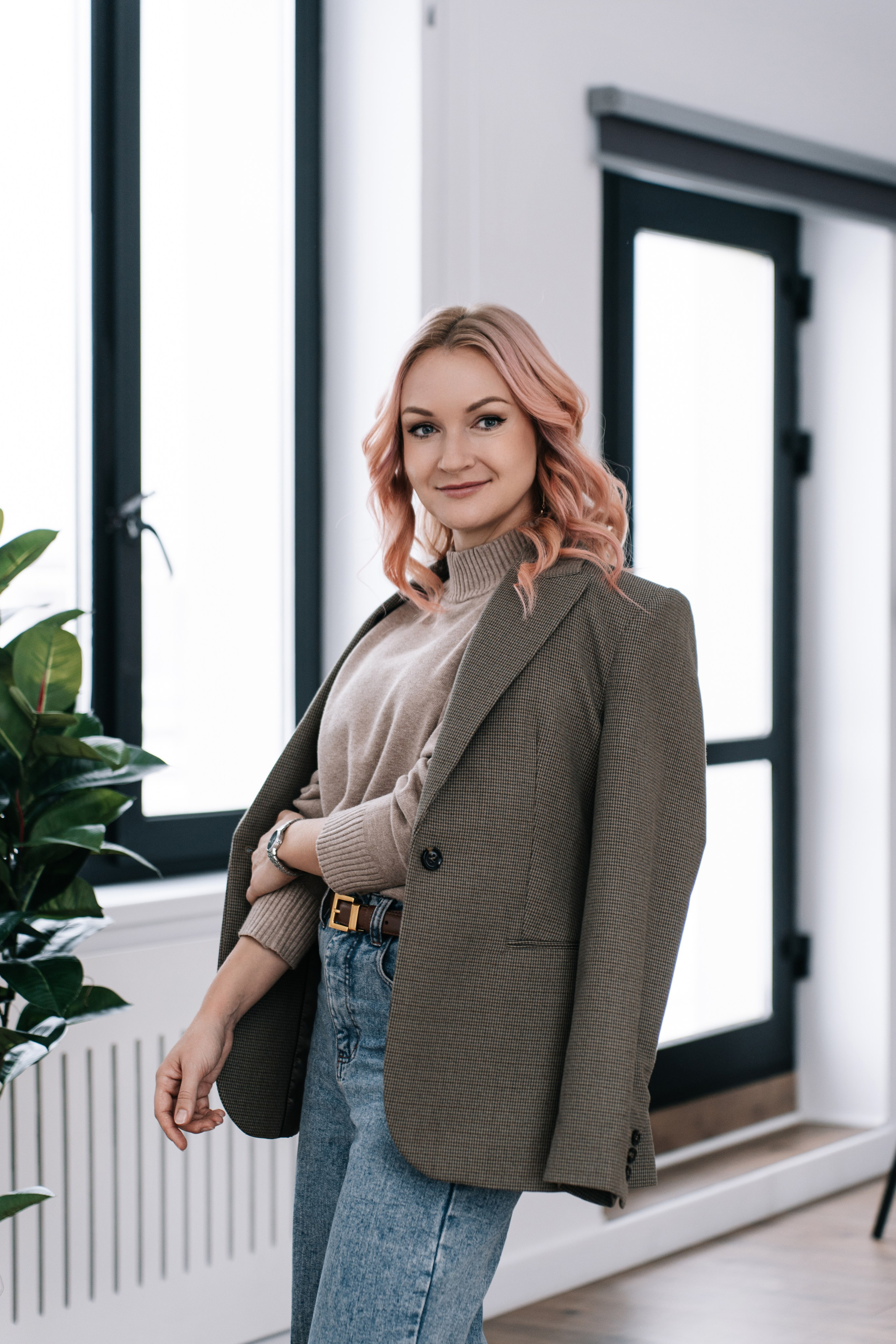 Бизнес фотосессия для сотрудников в фотостудии