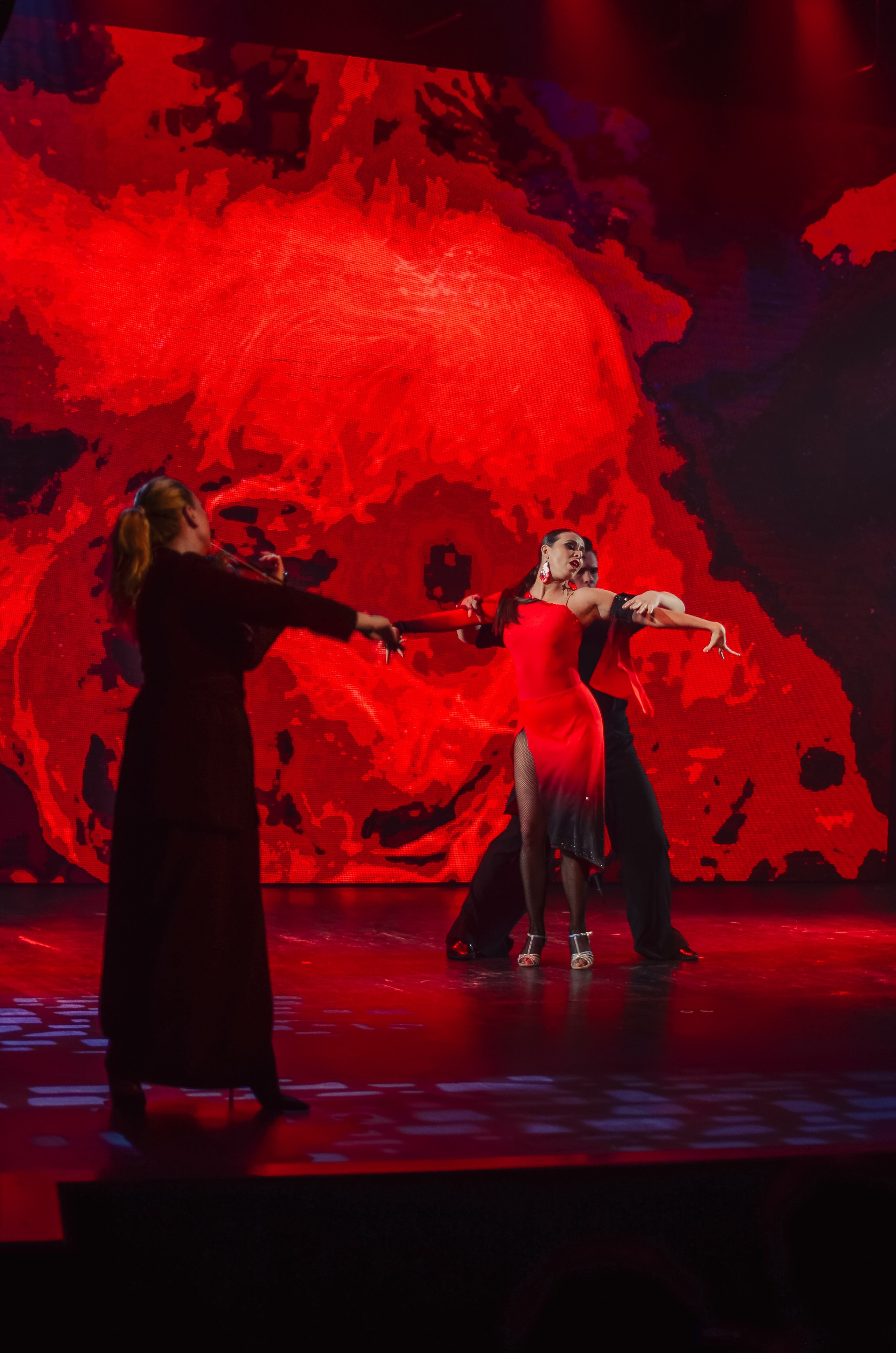 Фоторепортаж танцевального мероприятия. Денисова Аля — фотограф для парных съемок и индивидуальных историй в Барнауле