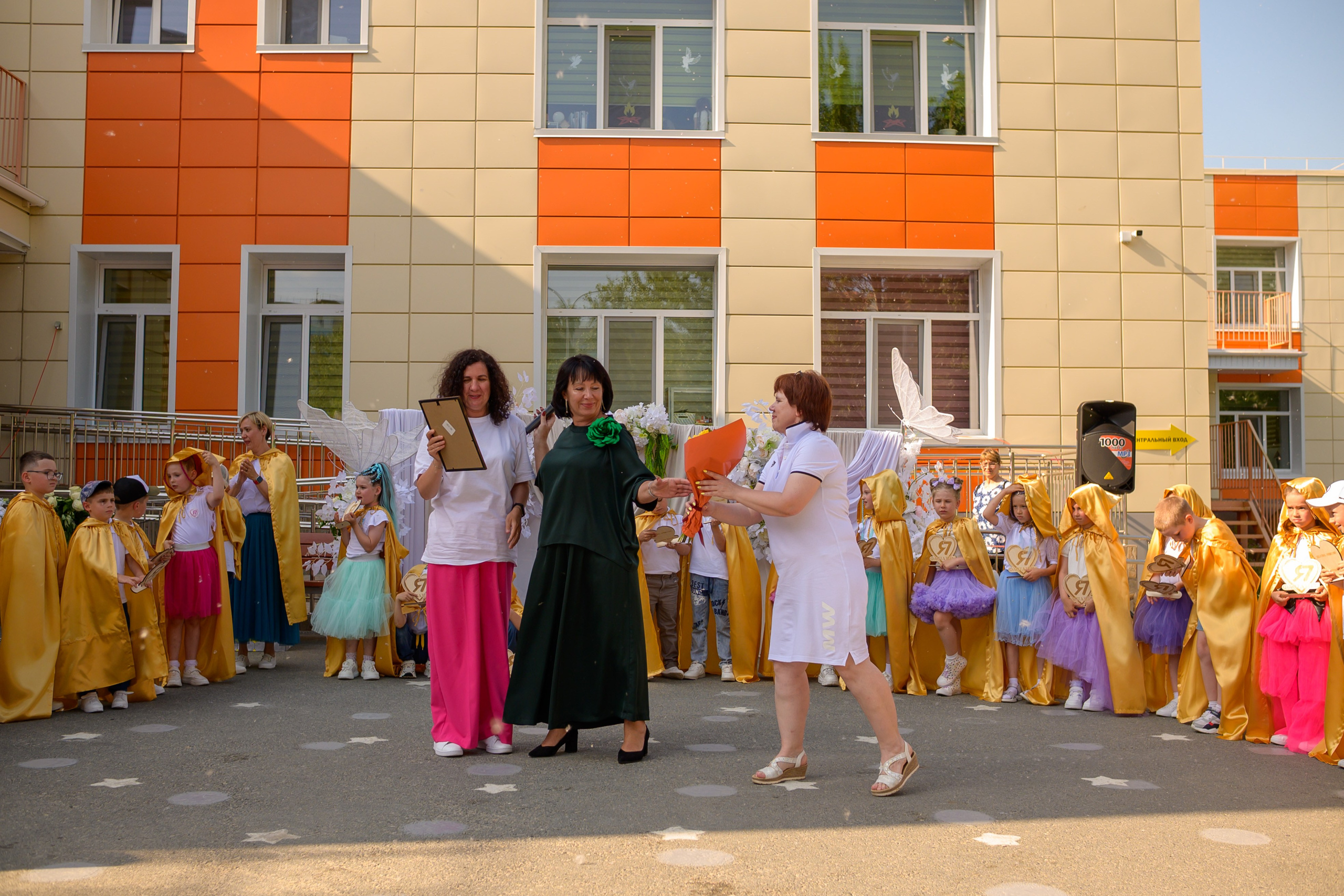 Репортаж выпускного группа «Фантазёры» 3 садик. Фотограф новорожденных, семейный детский в Тюмени Татьяна Морозова