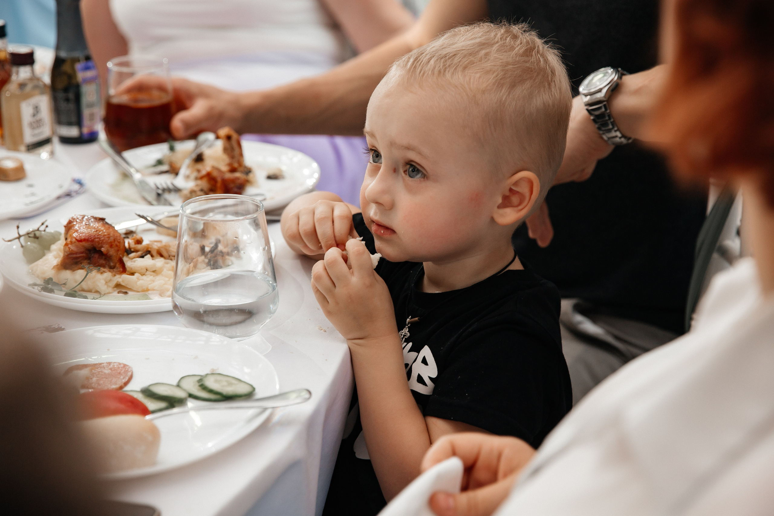 А&А — фотосессия на стадионе. Свадебный фотограф в Оренбурге Илья Володьков