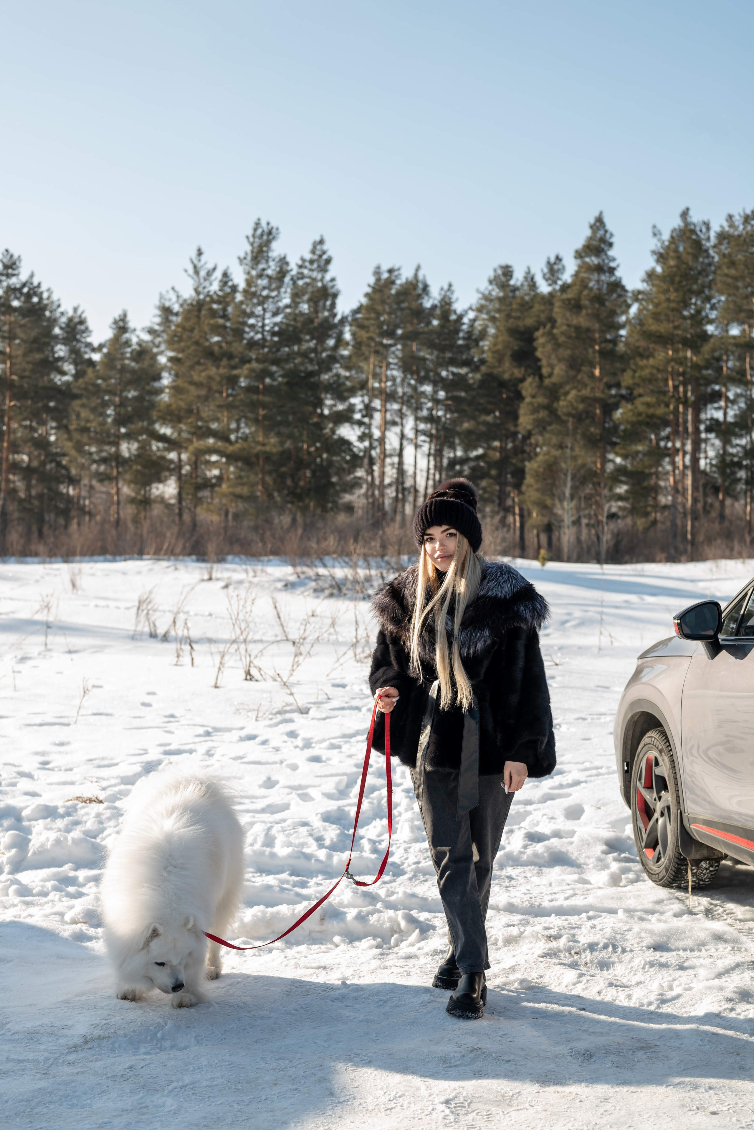 Фотопроект с Платоном и машиной на улице. Фотограф в городе Салават
