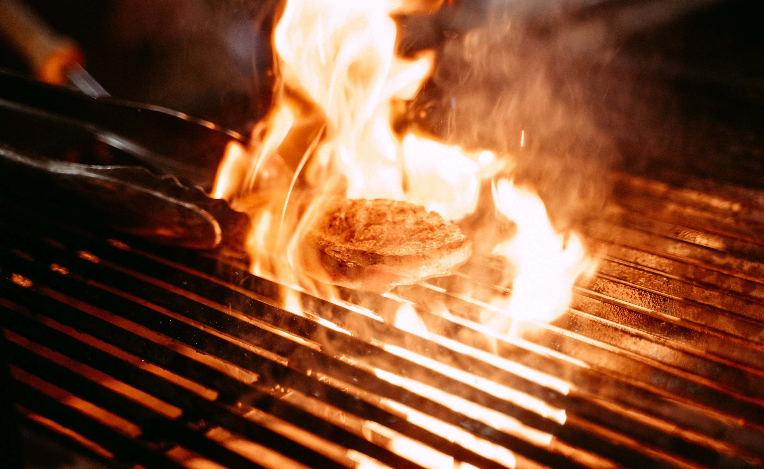 Сказки о Солнце x Enter. Саша Копылов, фотограф в Казани