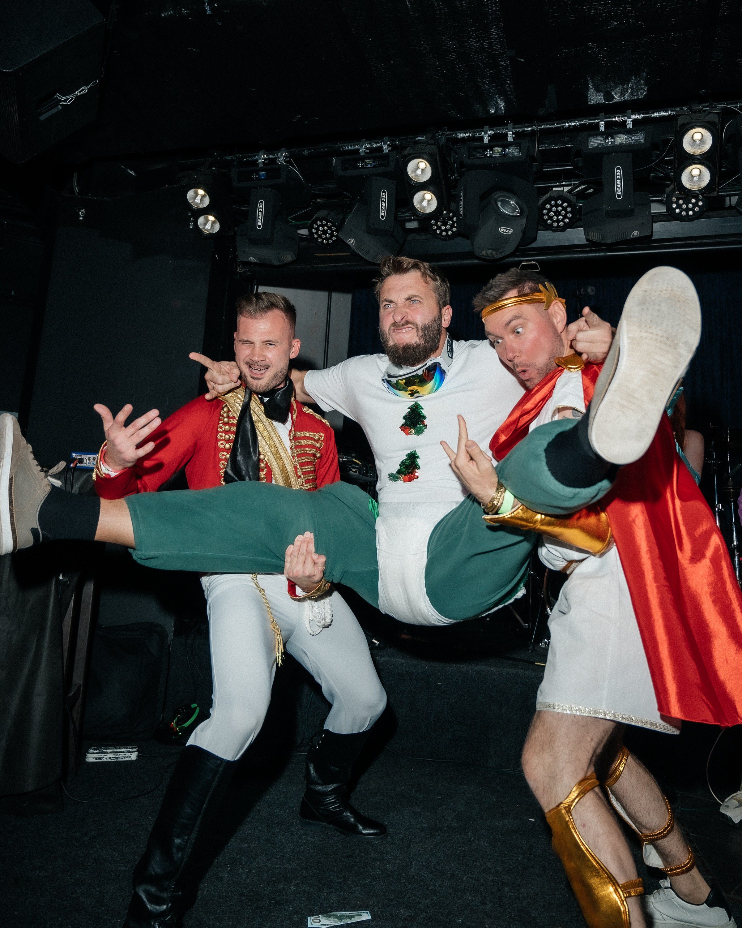 Репортажный фотограф на корпоратив и другие мероприятия. Свадебный и семейный фотограф в Краснодаре Марина Стёпа