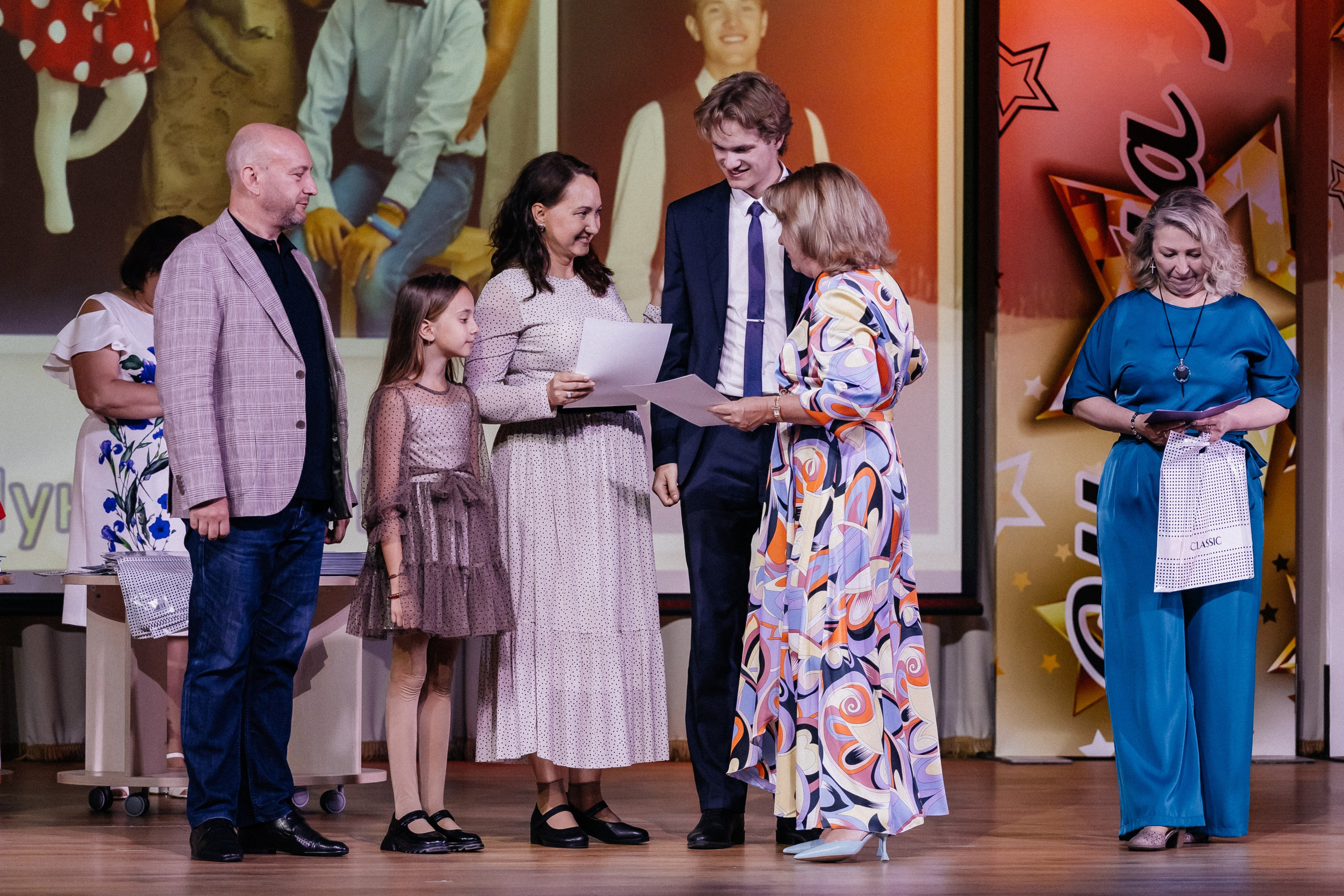 Выпускной 2025. Фотограф Кемерово | Сергей