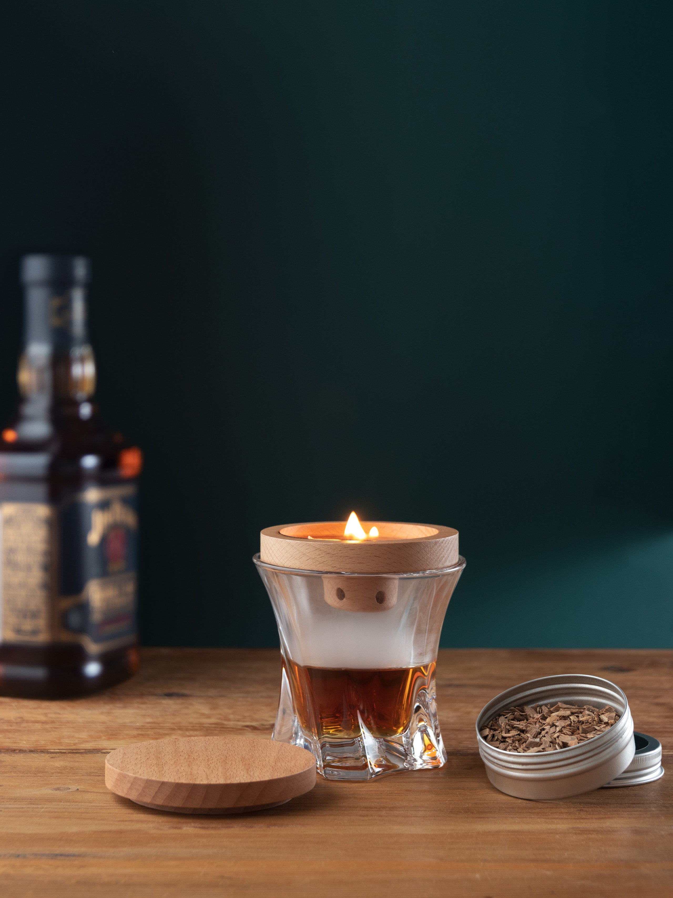Окуриватель для виски. Предметный фотограф Северова Екатерина | Профессиональная предметная съёмка фото и видео в Санкт-Петербурге