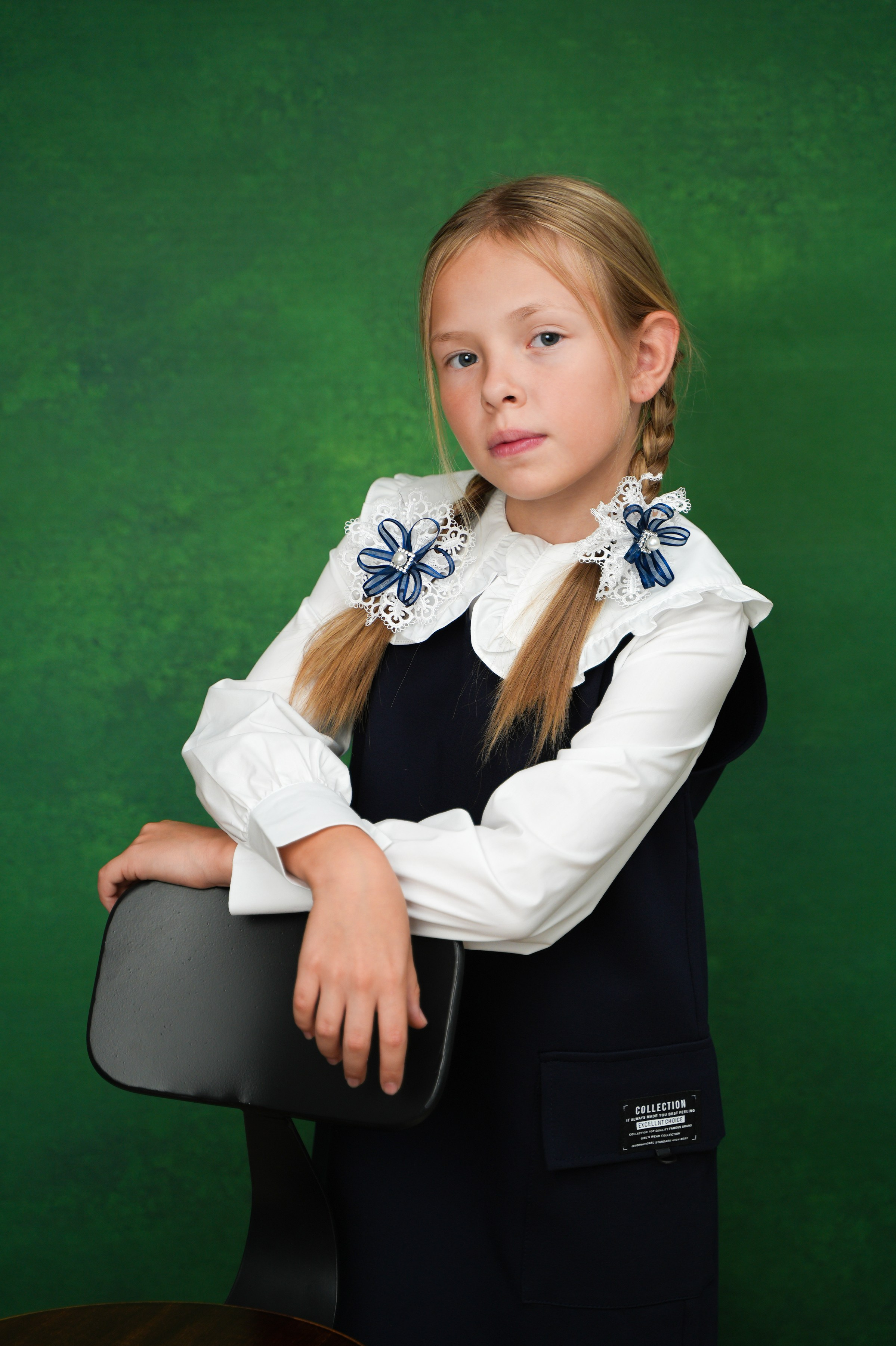 Фон начальные классы. Школьная фотография Поповы