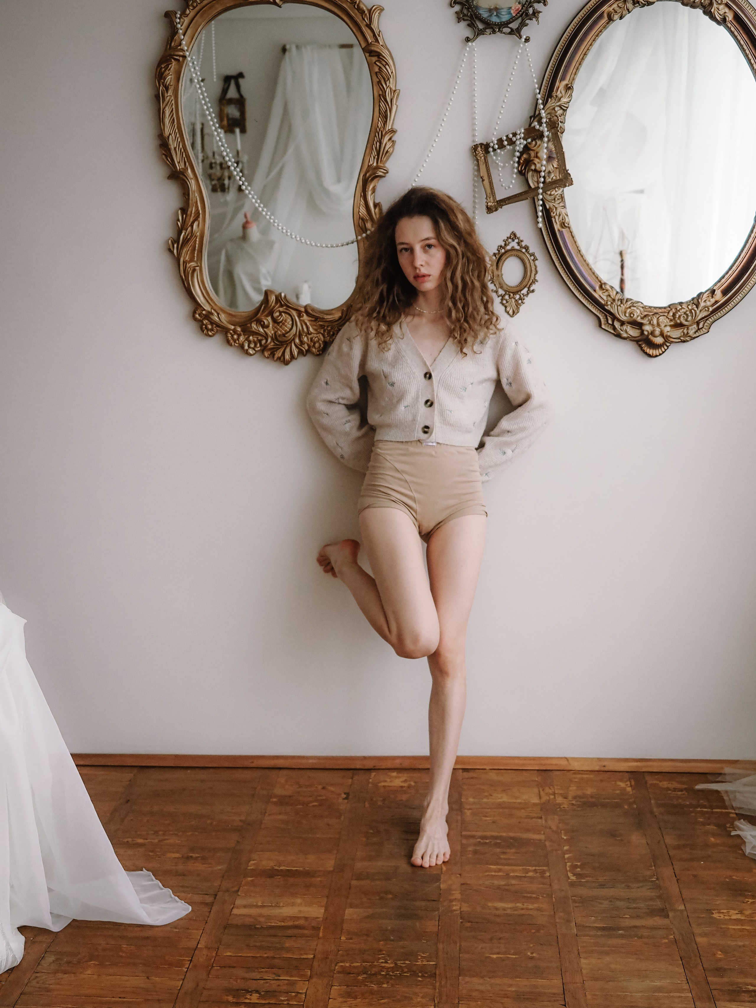 Утро и аромат персиков. Фотограф Рязань. Семейный Свадебный фотограф