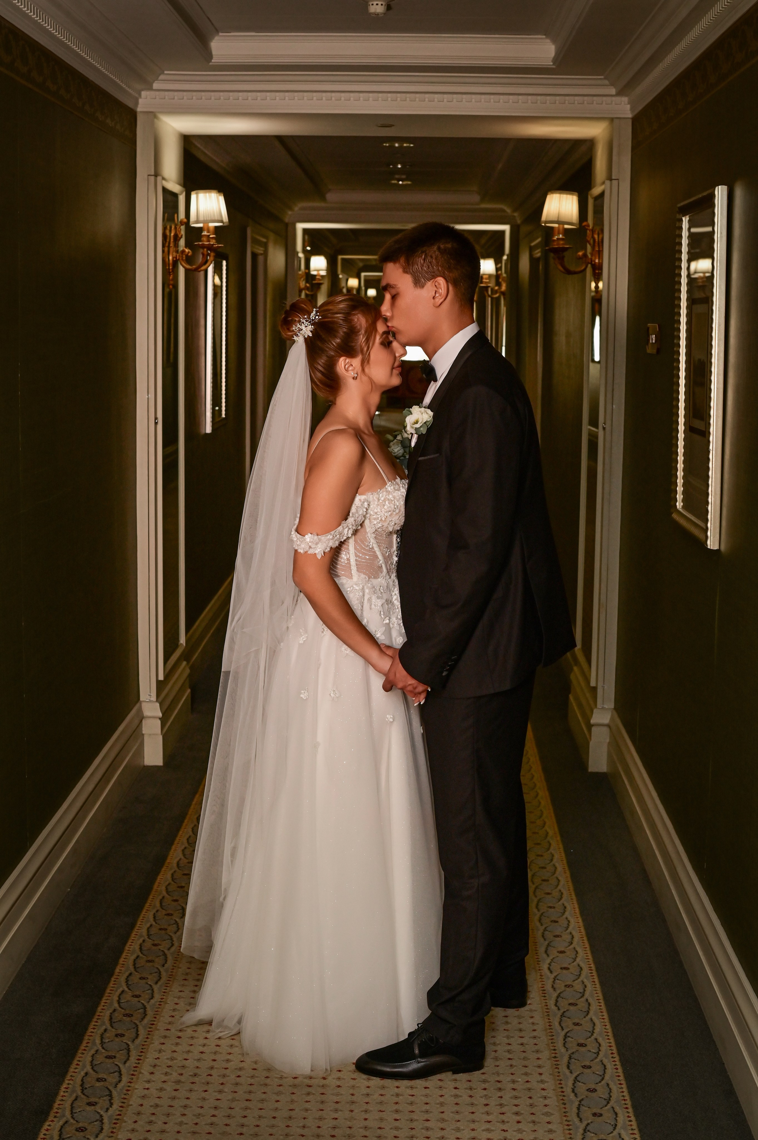 Съемка в студии, гостинице. Семейный и свадебный фотограф в Донецке Донская Анастасия