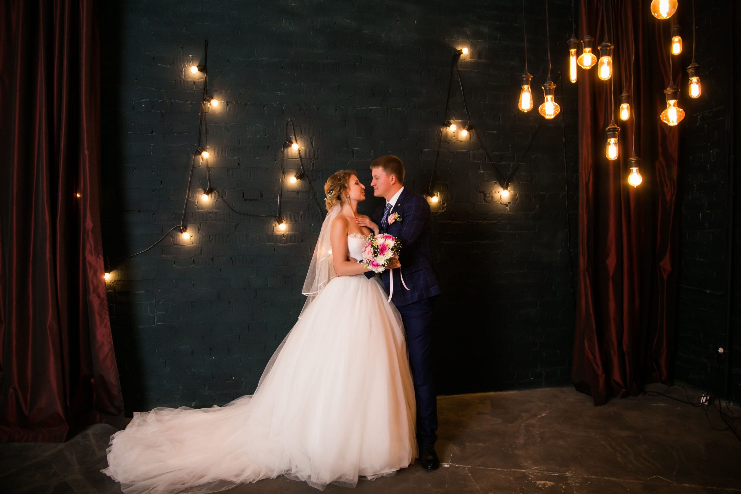 Свадебная фотография и фотосъемка в Самаре. Свадебный фотограф, видеограф в Самаре, Самарской области. Видеосъемка