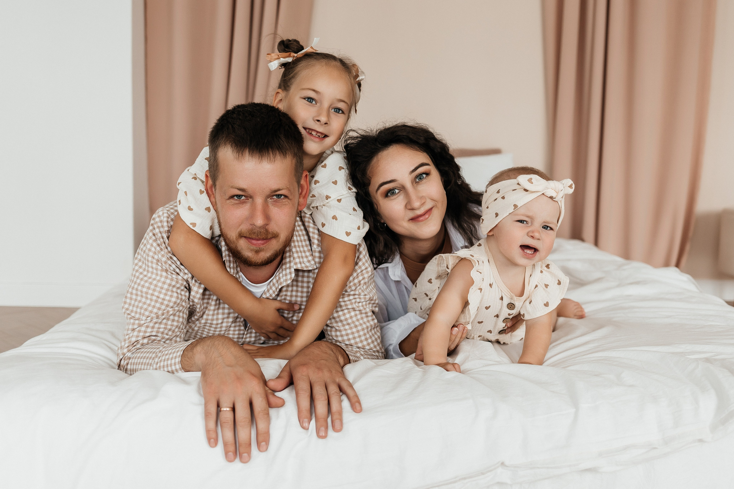 Артём/Лена/Арина/Маша. Свадебный и семейный фотограф в Екатеринбурге