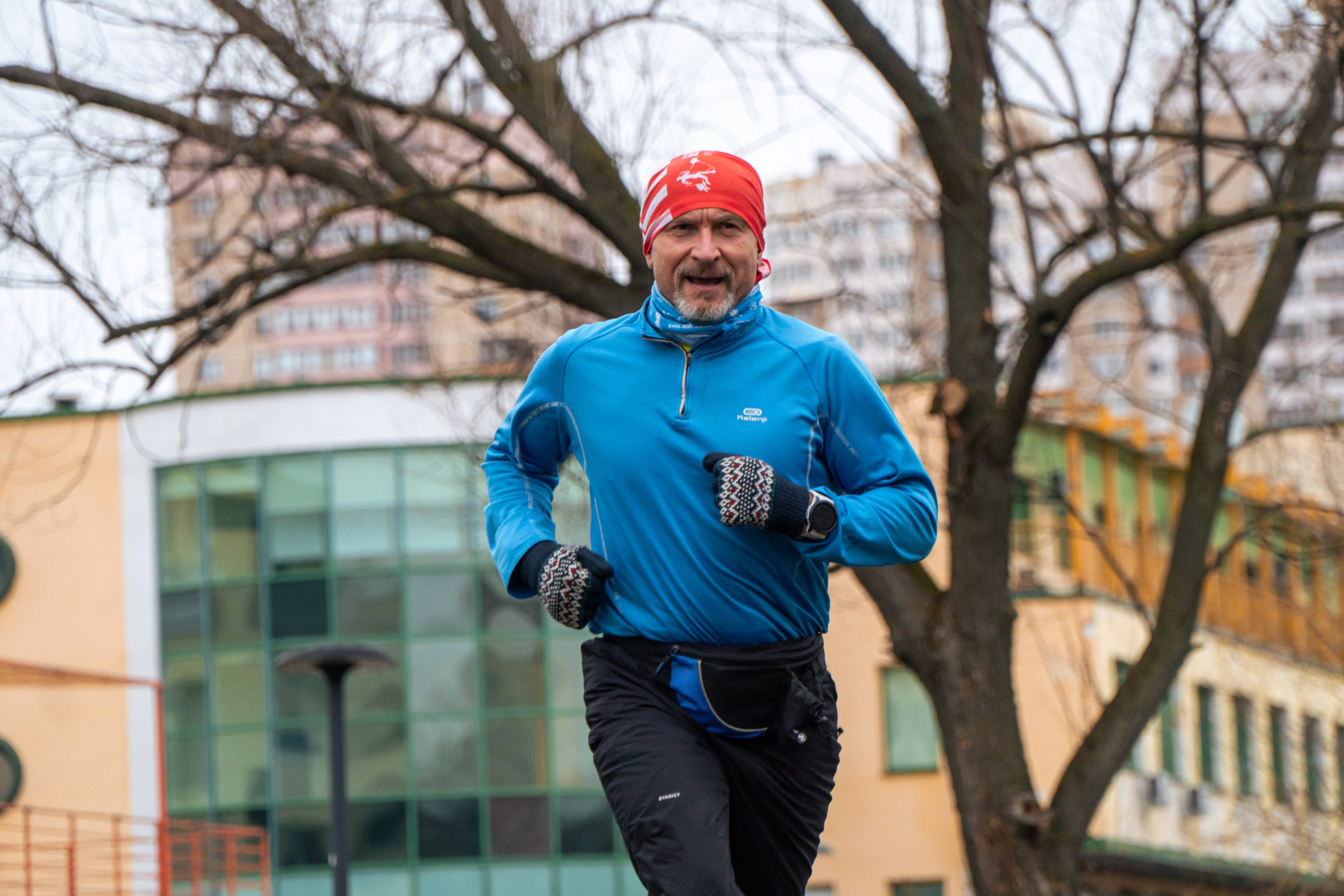 5 вёрст Реутов 16.11.2024. Роман Капилюшов. Бег. Фото. Видео. г. Люберцы