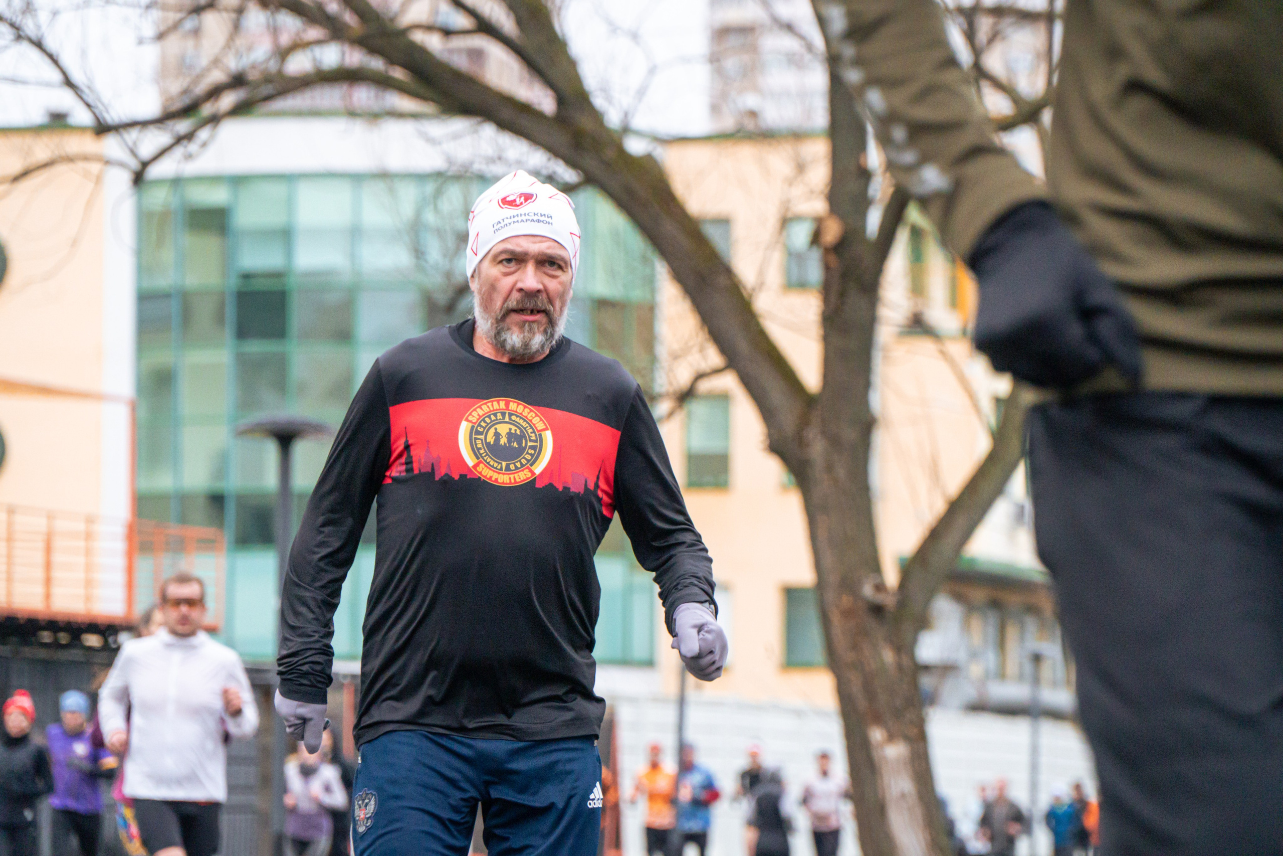 5 вёрст Реутов 16.11.2024. Роман Капилюшов. Бег. Фото. Видео. г. Люберцы