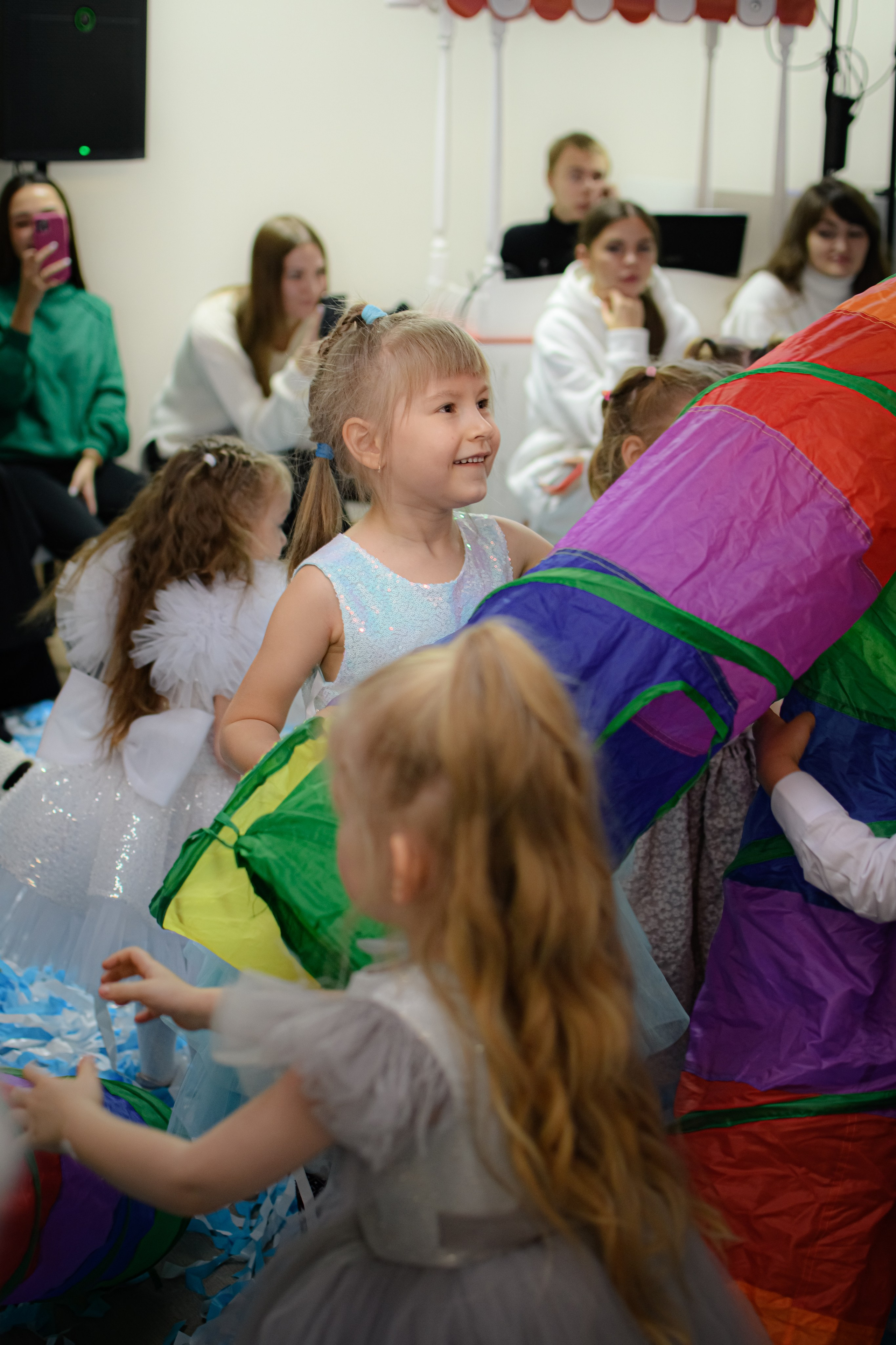 HAPPY NEW YEAR. Photokarish