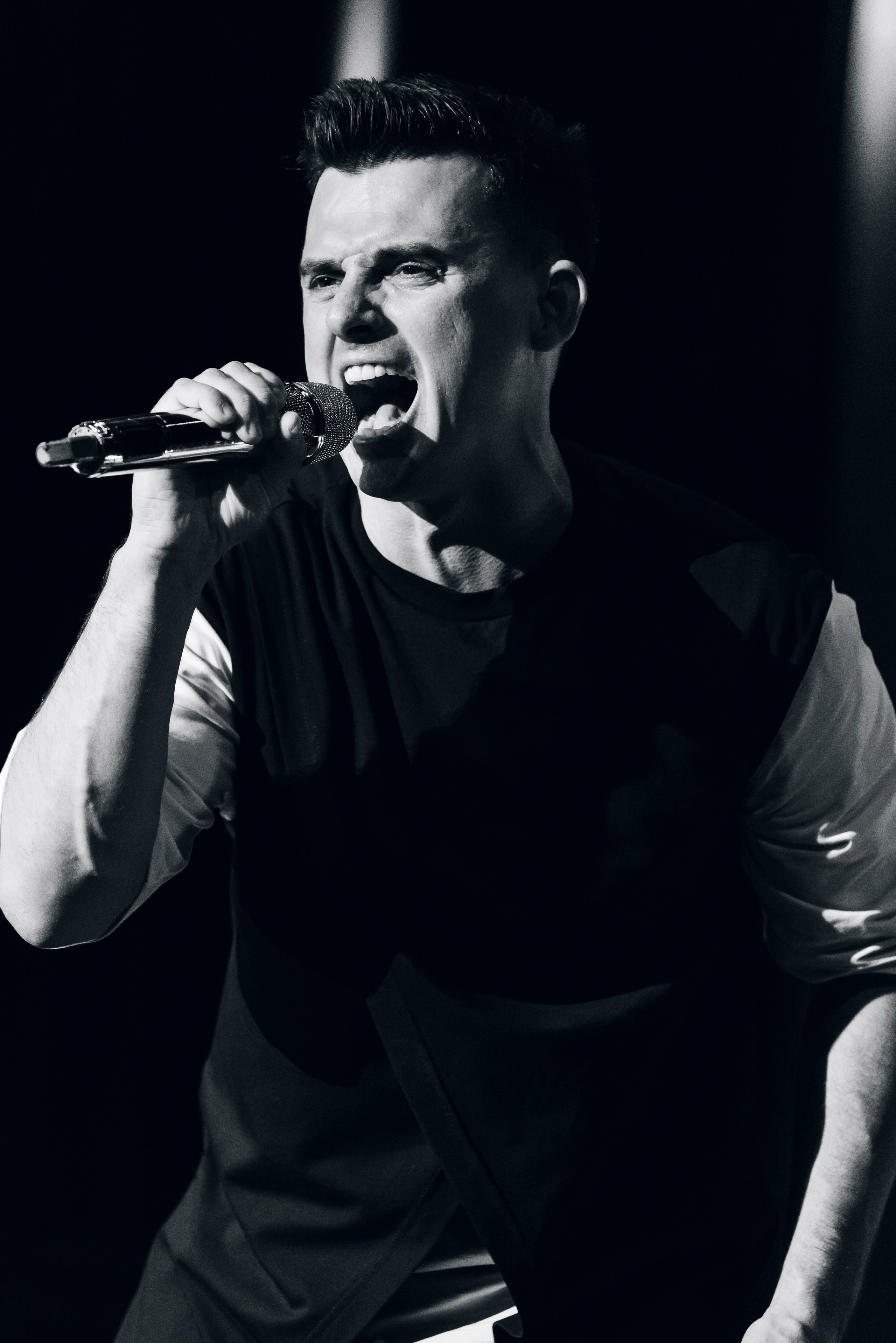 Кирилл Туриченко — Вегас Сити Холл. Бренд-фотограф для экспертов и блогеров в Москве Влада Горбовская