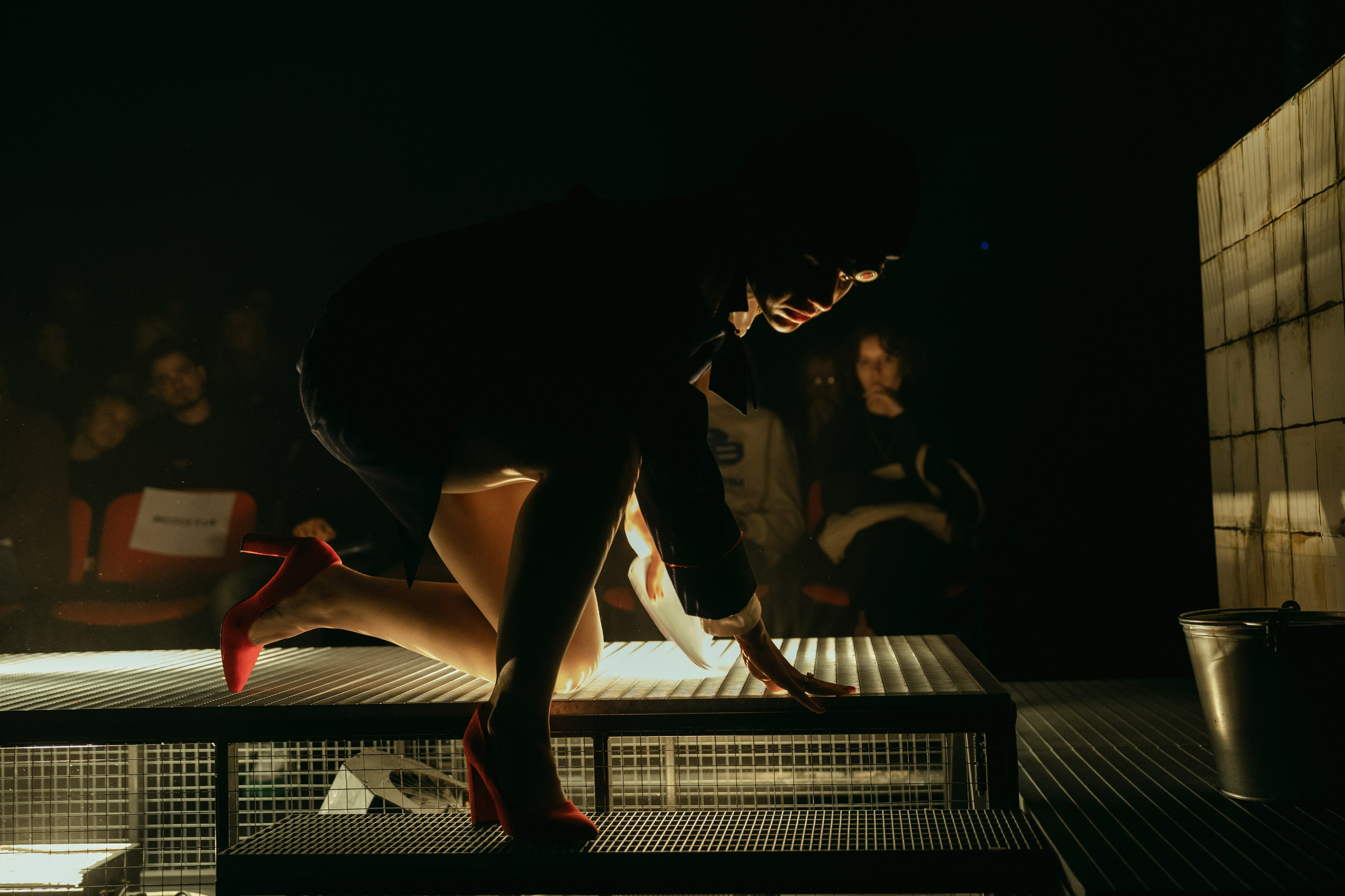 Научи меня любить. Реж. Артем Злобин. Teach Me How to Love, dir. Artem Zlobin. Фотограф Ирина Соколенко Санкт-Петербург