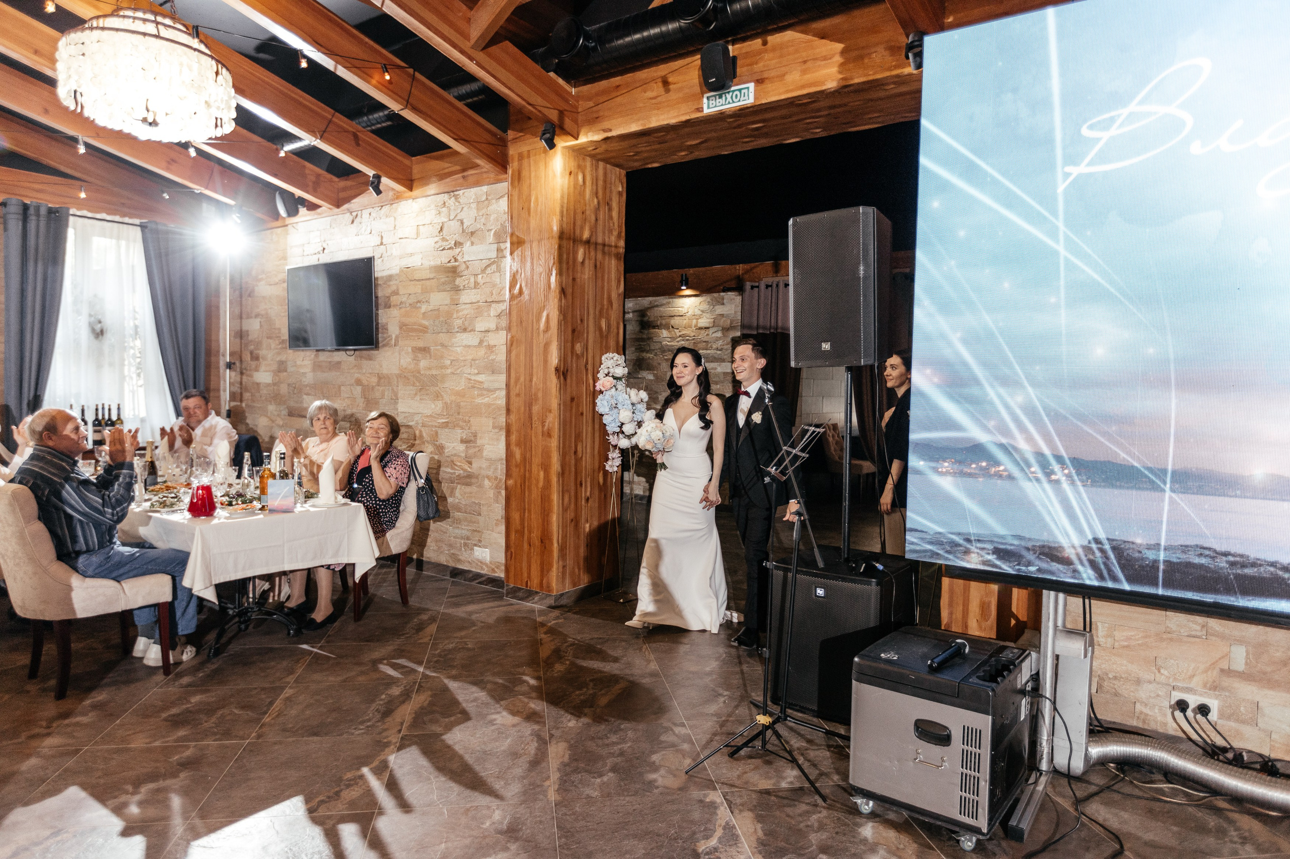 Свадебный фотограф Уфа — Руслан ГабдлисламовЖивые эмоции, красивые кадры, воспоминания на всю жизнь.Работаю по всей Республике Башкортоста. Свадебный фотограф Уфа Руслан Габдлисламов