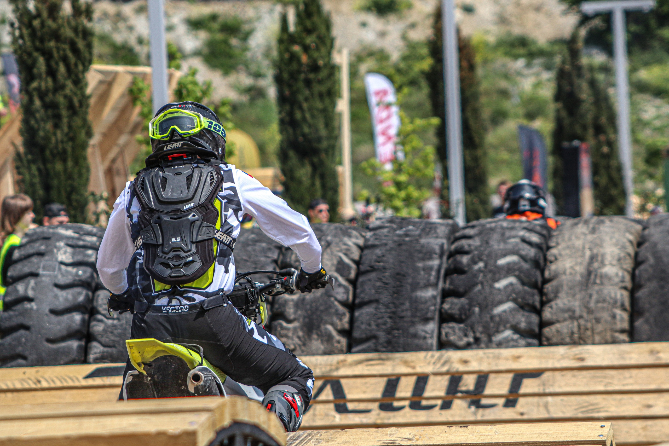 Enduro. Ivaladimirovna1995.wfolio.pro