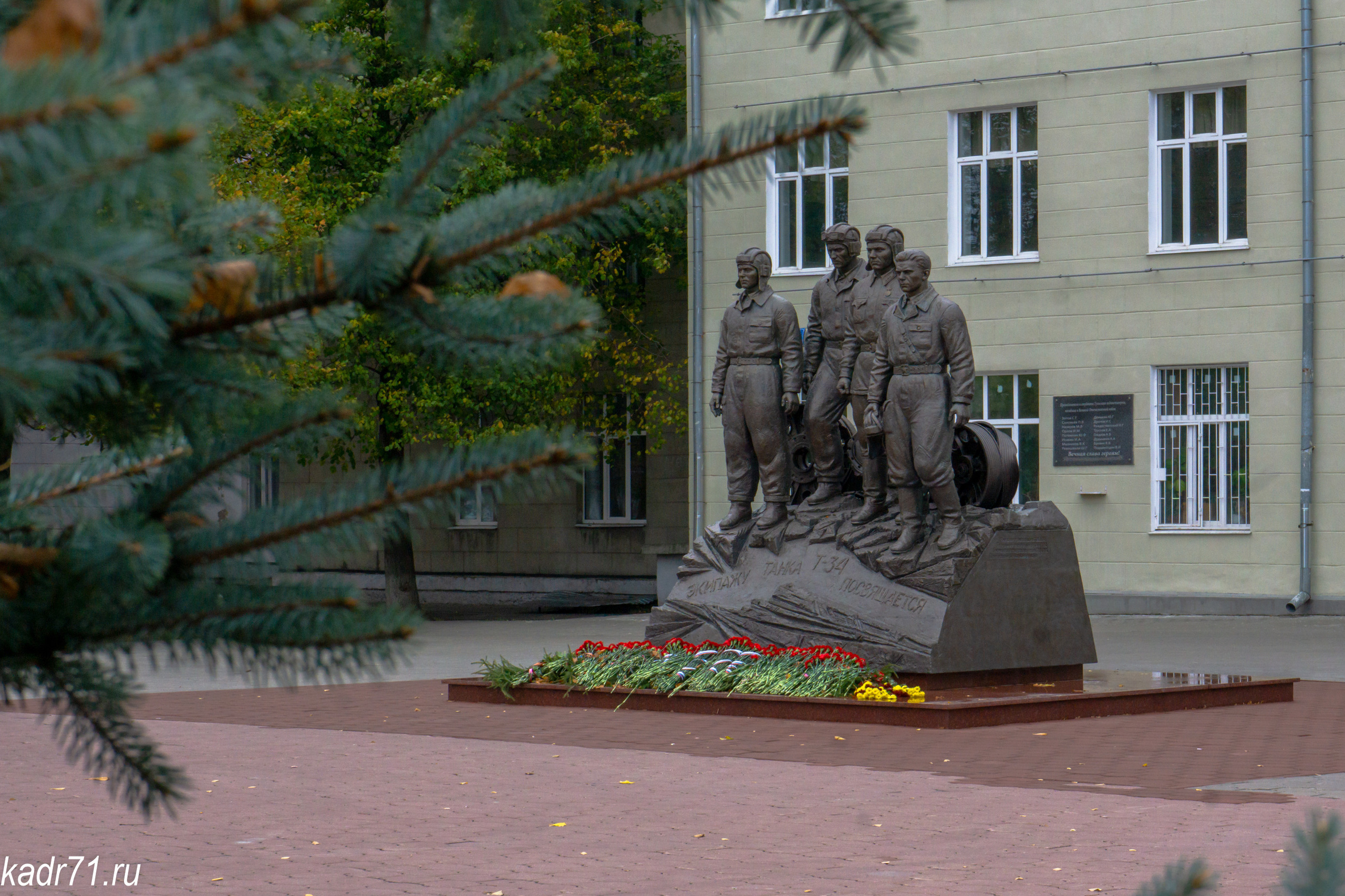 Могилёвский сквер, Педагогический университет им. Л. Н. Толстого. Фотограф в Туле Крупский АнДРей. Фотостудия «КАДР71» в Туле