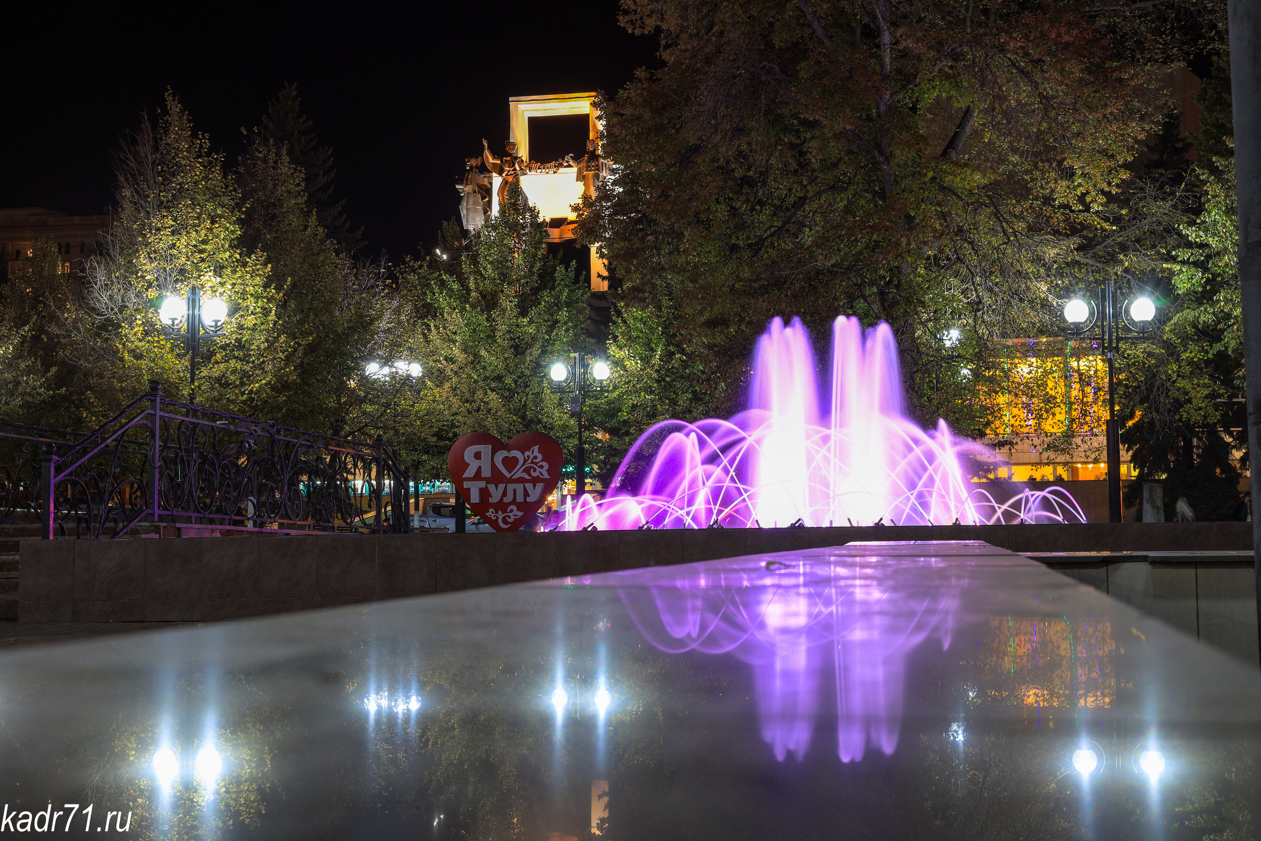 Тульский Драматический Театр, Аллея фонтанов. Фотограф в Туле Крупский АнДРей. Фотостудия «КАДР71» в Туле