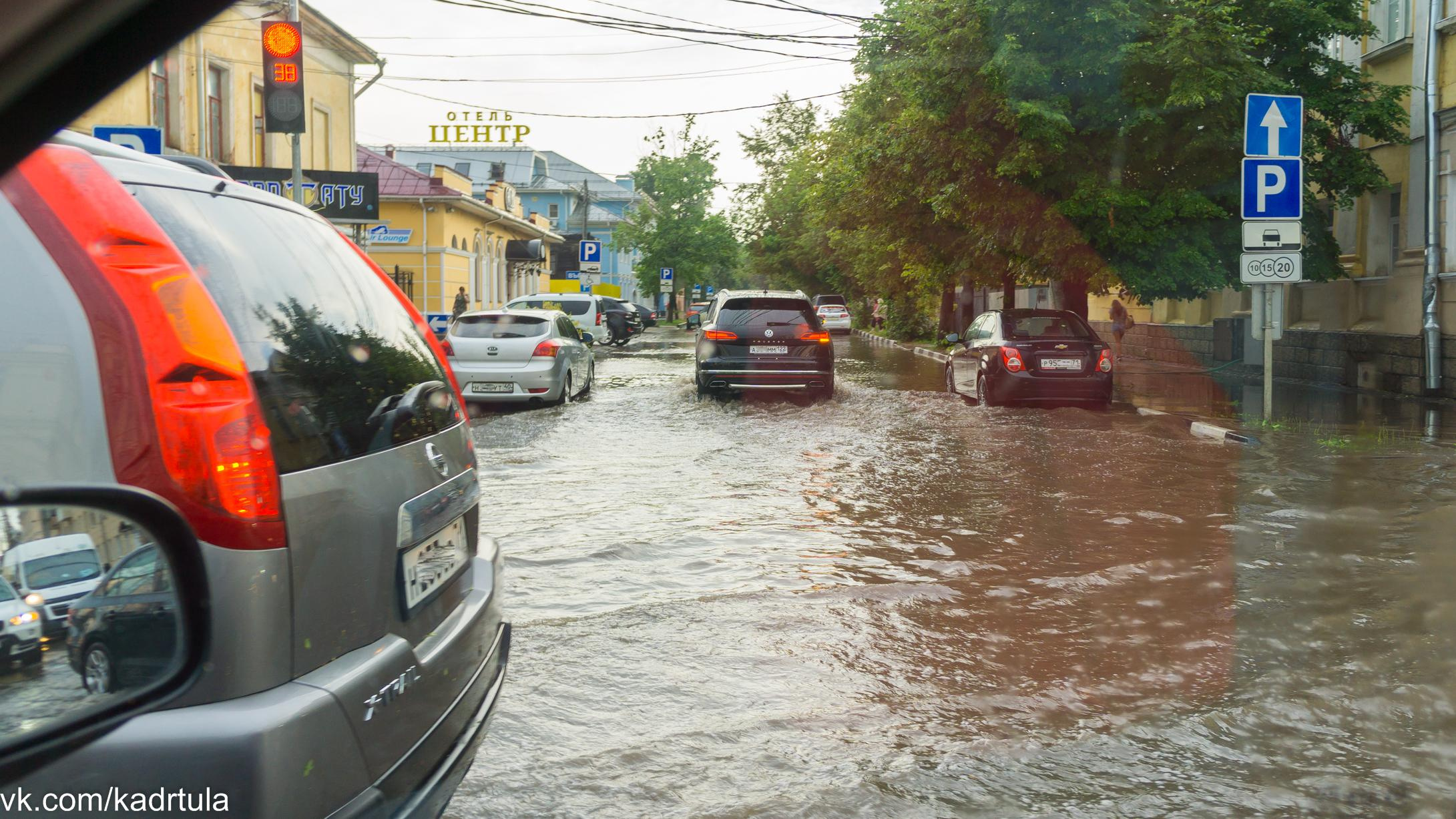 Летний дождь в Туле (циклоны, ливни, прочие погодные чудеса). Фотограф в Туле Крупский АнДРей. Фотостудия «КАДР71» в Туле