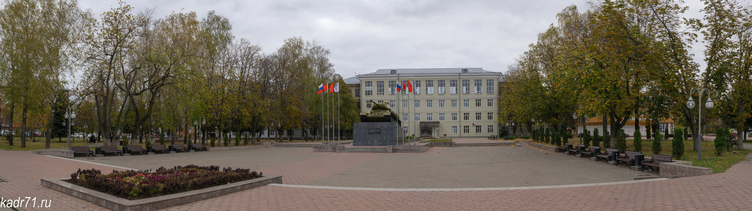 Могилёвский сквер, Педагогический университет им. Л. Н. Толстого. Фотограф в Туле Крупский АнДРей. Фотостудия «КАДР71» в Туле