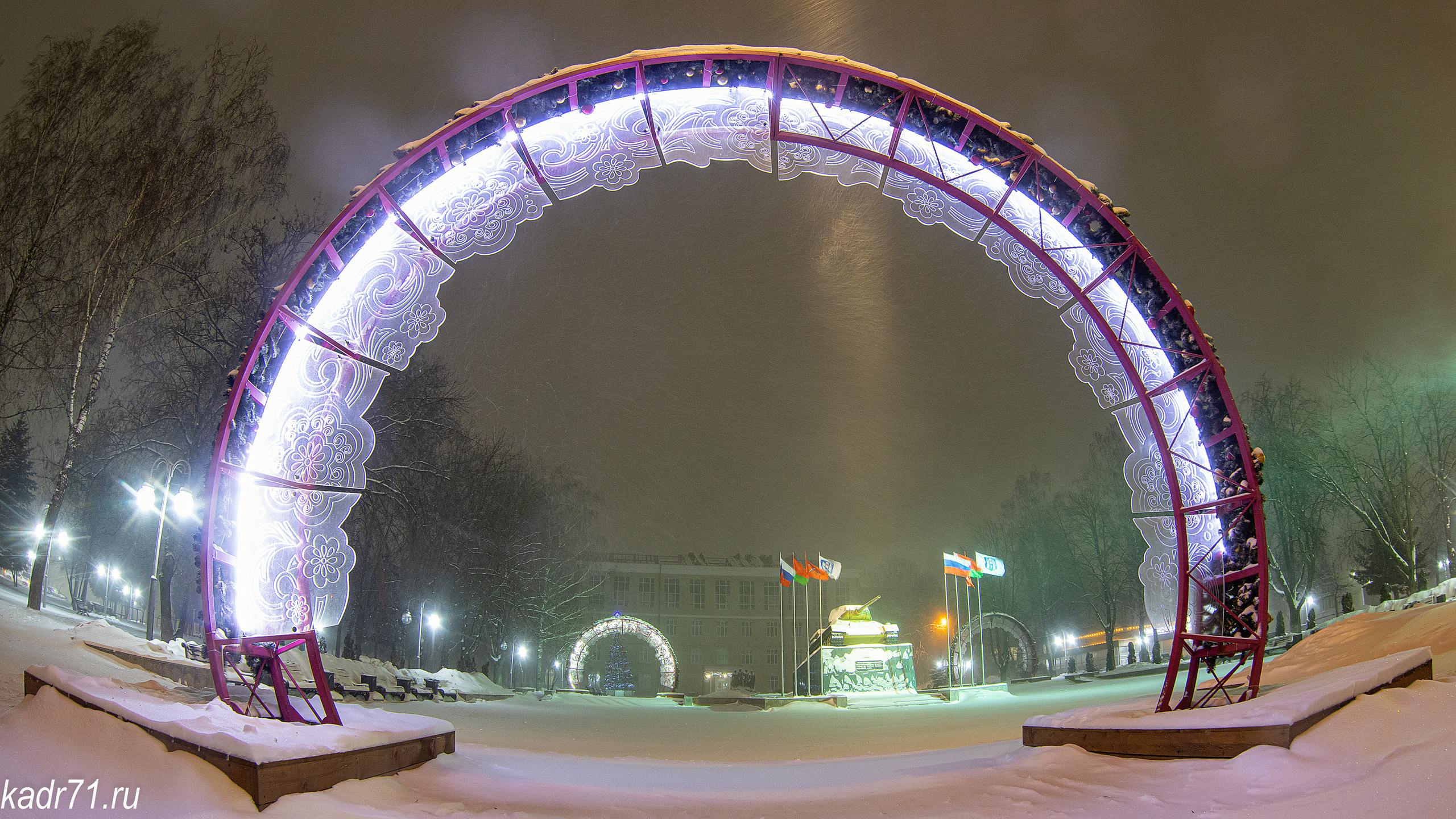 Могилёвский сквер, Педагогический университет им. Л. Н. Толстого. Фотограф в Туле Крупский АнДРей. Фотостудия «КАДР71» в Туле