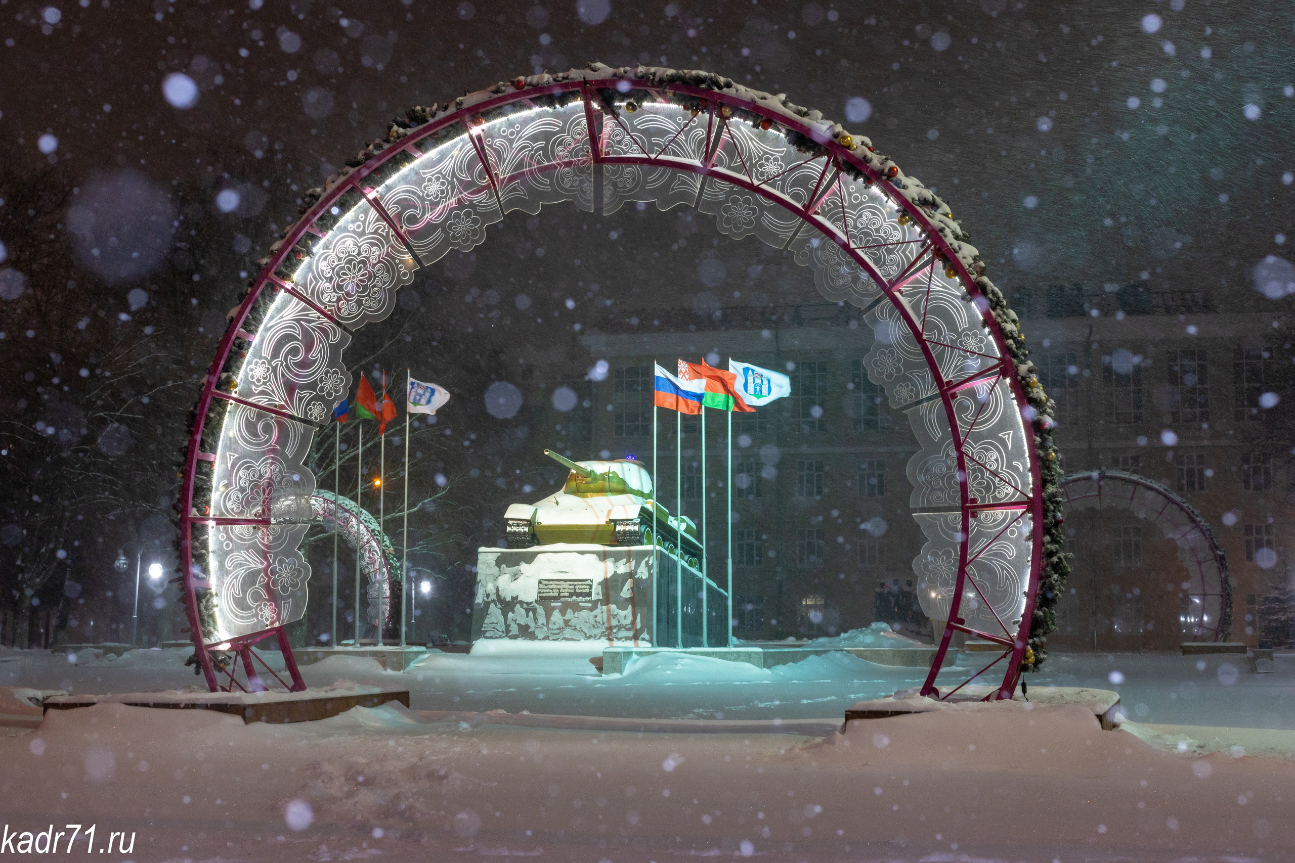 Могилёвский сквер, Педагогический университет им. Л. Н. Толстого. Фотограф в Туле Крупский АнДРей. Фотостудия «КАДР71» в Туле