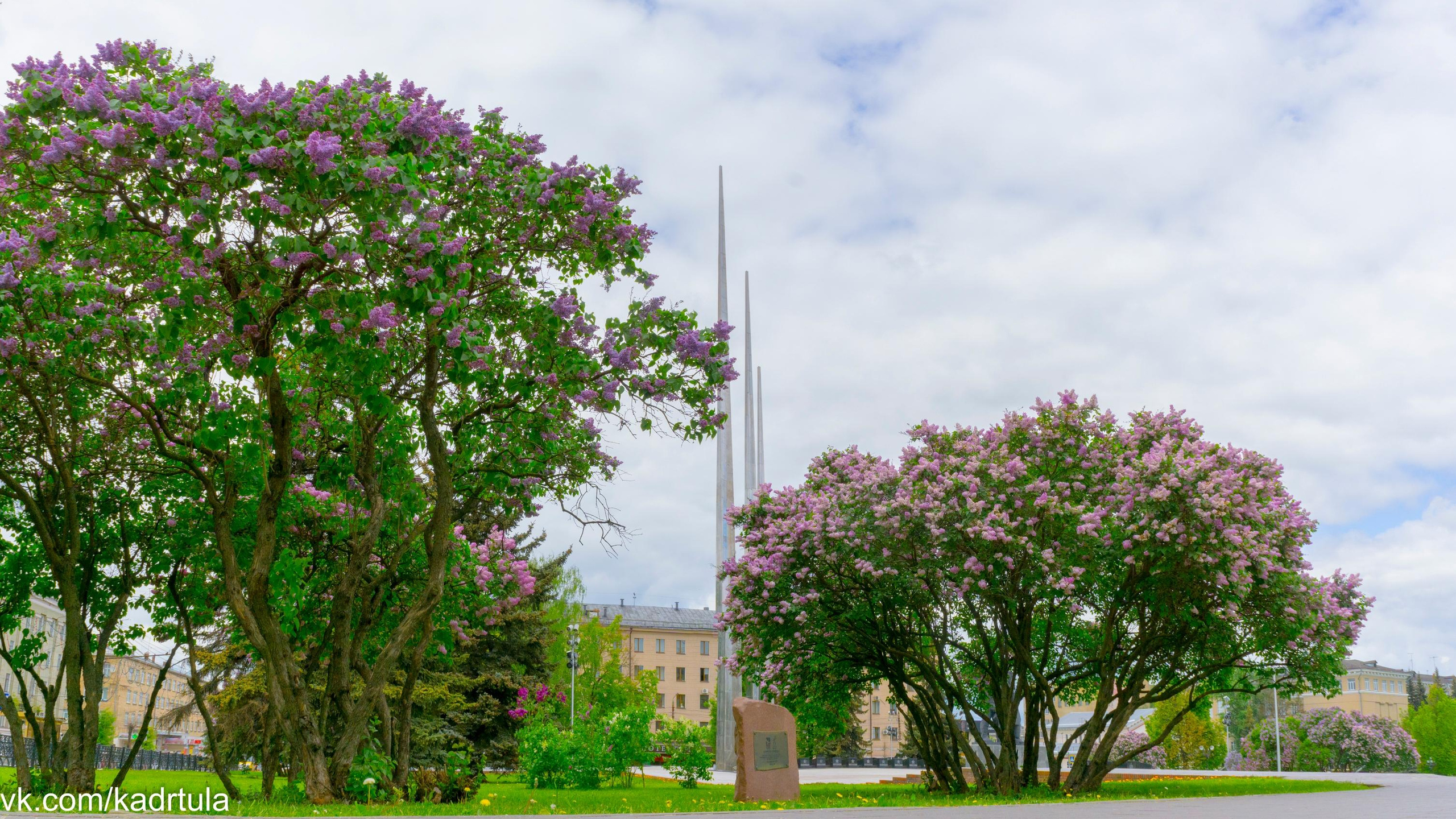 Мемориал «Три Штыка» на «Площади Победы» в г. Тула. Фотограф в Туле Крупский АнДРей. Фотостудия «КАДР71» в Туле
