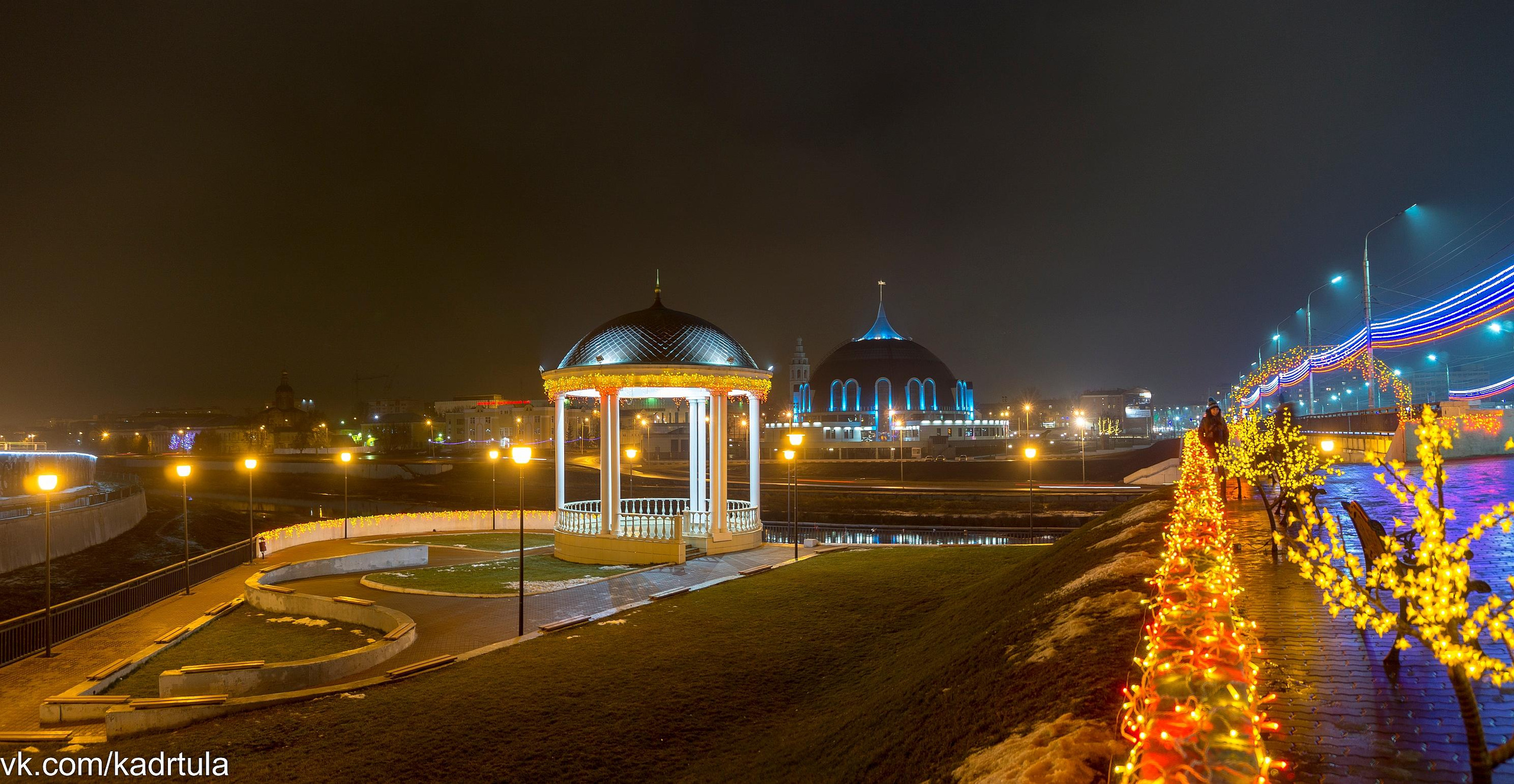 Музей оружия, набережная Упы, памятник Тульскому Левше. Фотограф в Туле Крупский АнДРей. Фотостудия «КАДР71» в Туле