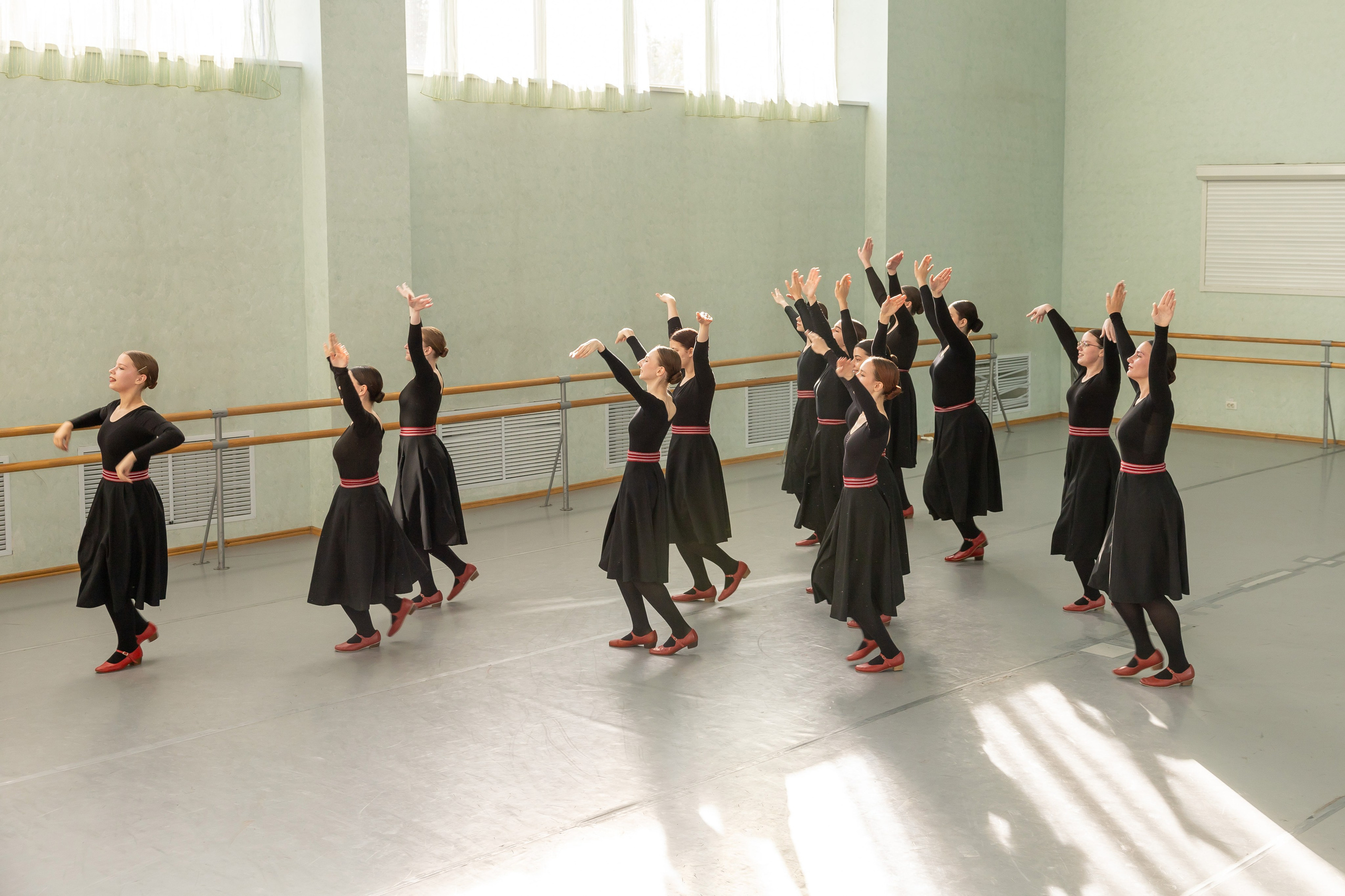 Открытый урок в студии народного танца «Славянский лик». Фотограф в Серпухове Наталья Руденко