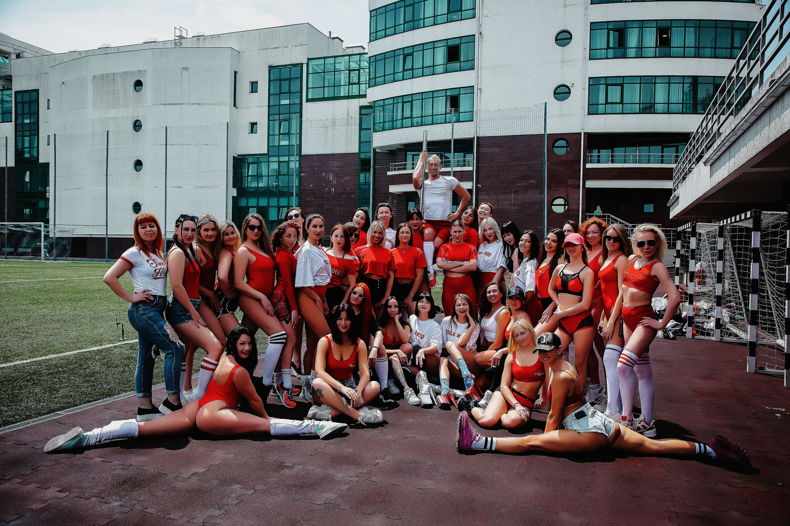 POLE HEROES LOO. Свадебный и семейный фотограф/видеограф в Краснодаре Наталья Осинская