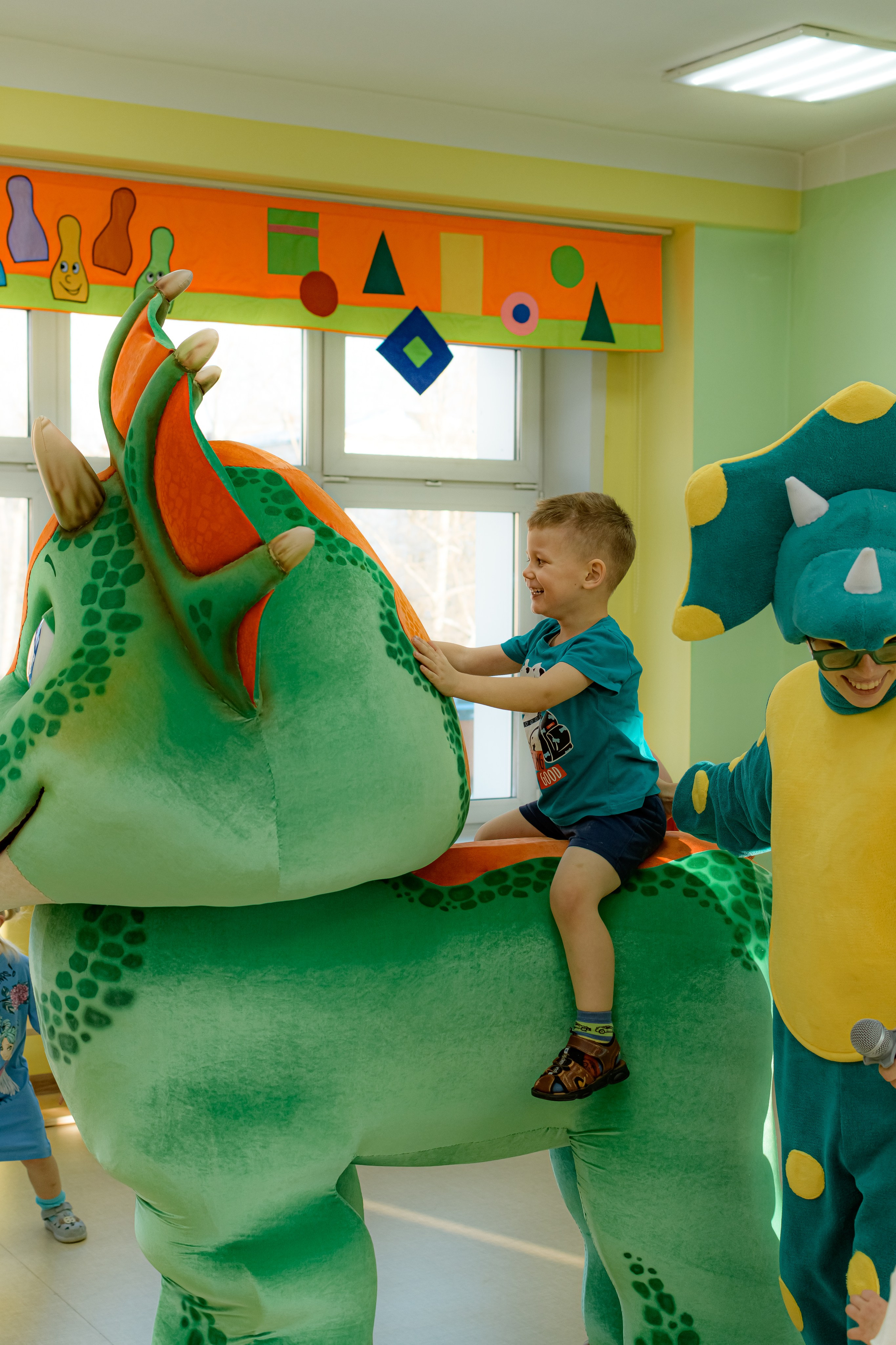 ЭМИЛЬ/HAPPY BIRTHDAY. Photokarish