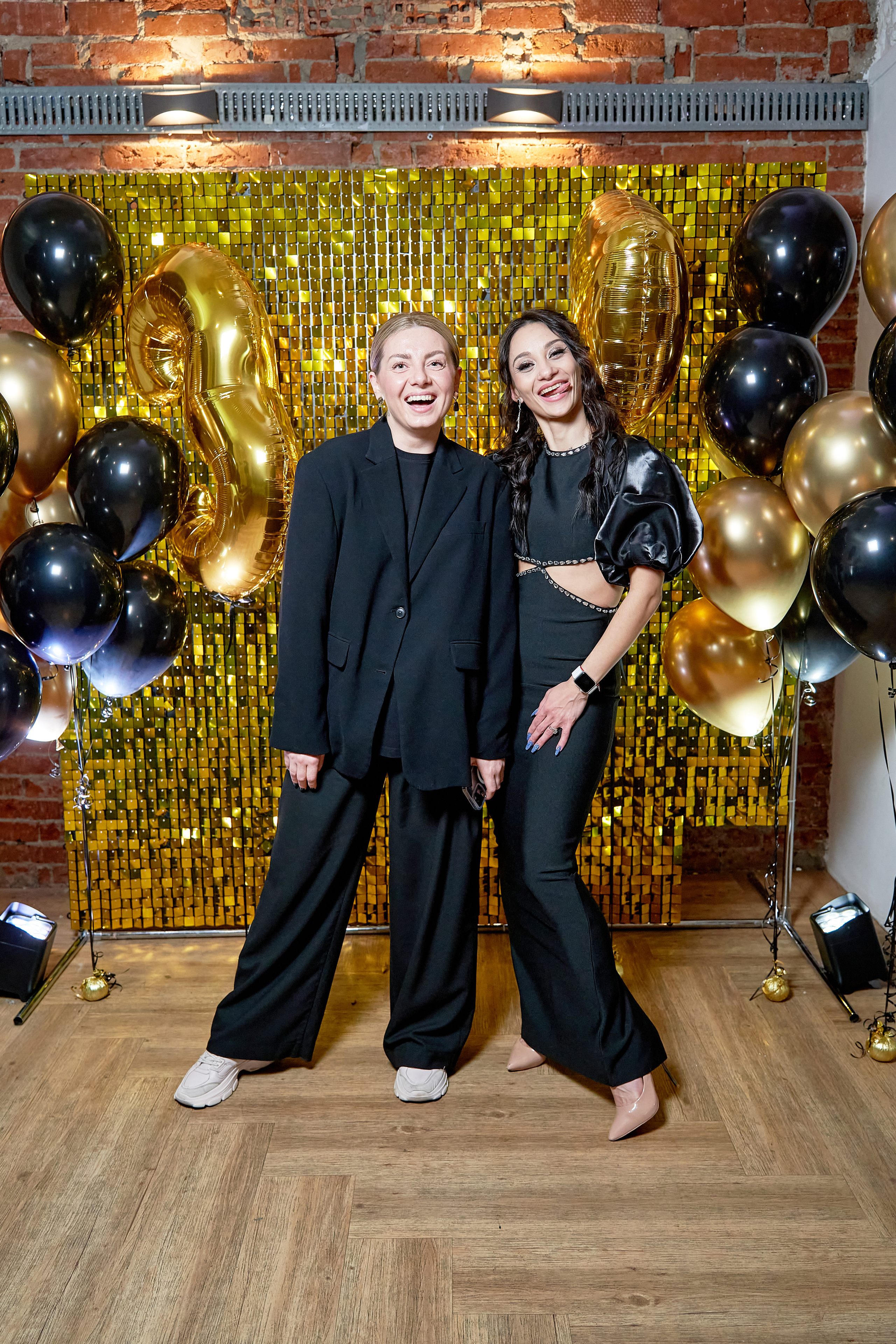 Katushen birthday MANOLО LOFT репортажная съёмка. Мартазова Екатерина фотограф. Екатеринбург