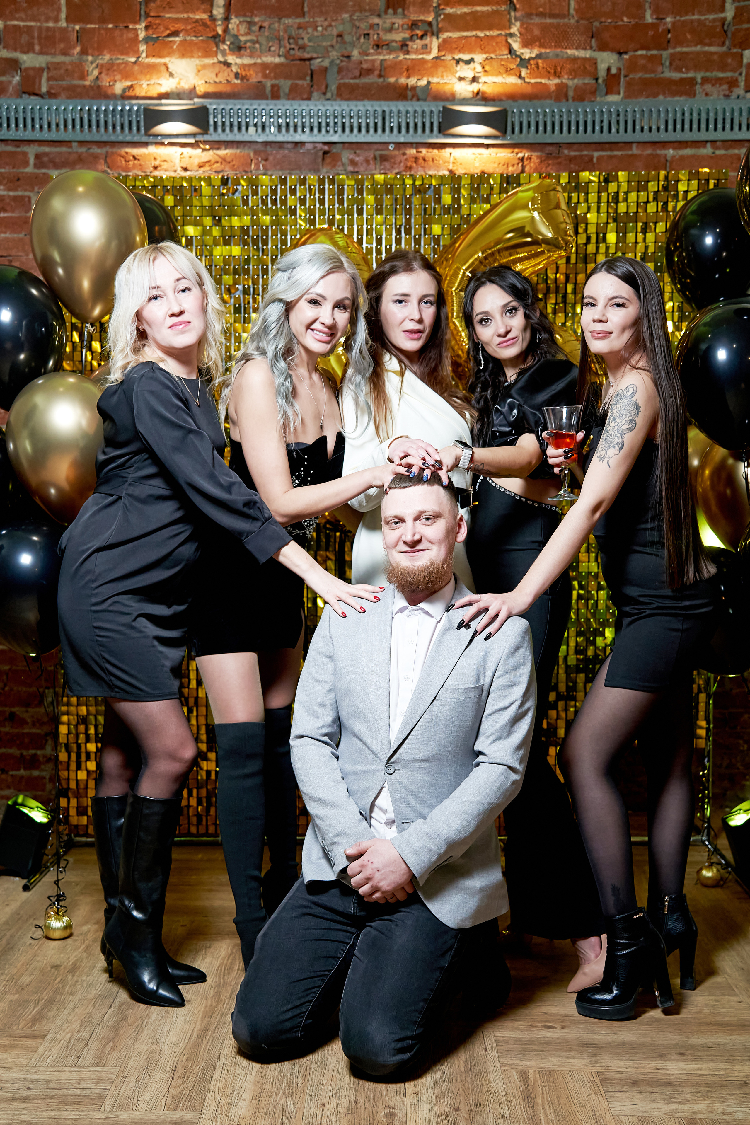 Katushen birthday MANOLО LOFT репортажная съёмка. Мартазова Екатерина фотограф. Екатеринбург