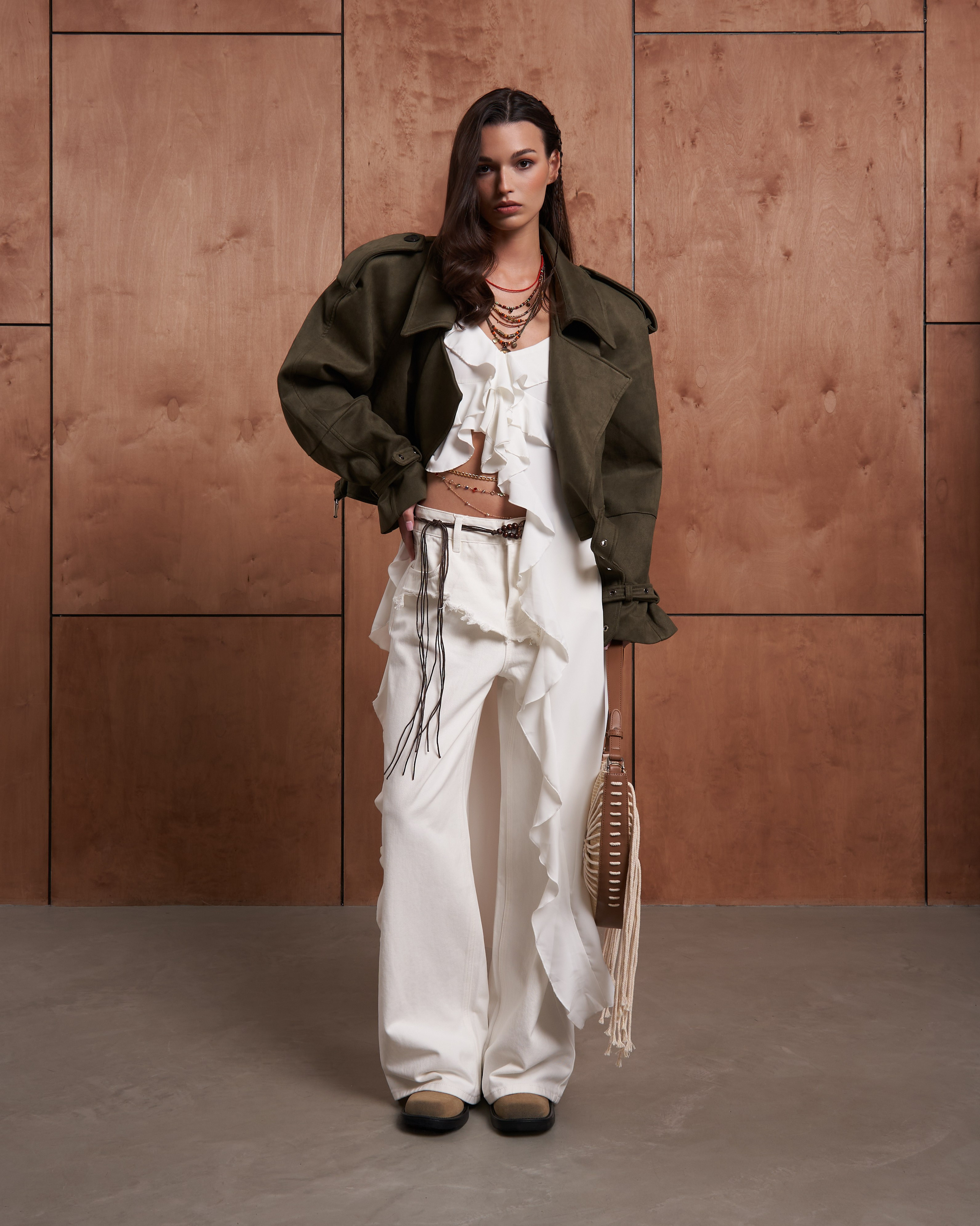 ОДЕЖДА. Анна Мясина | Портреты, lifestyle, бренды — цифровая и плёночная фотография