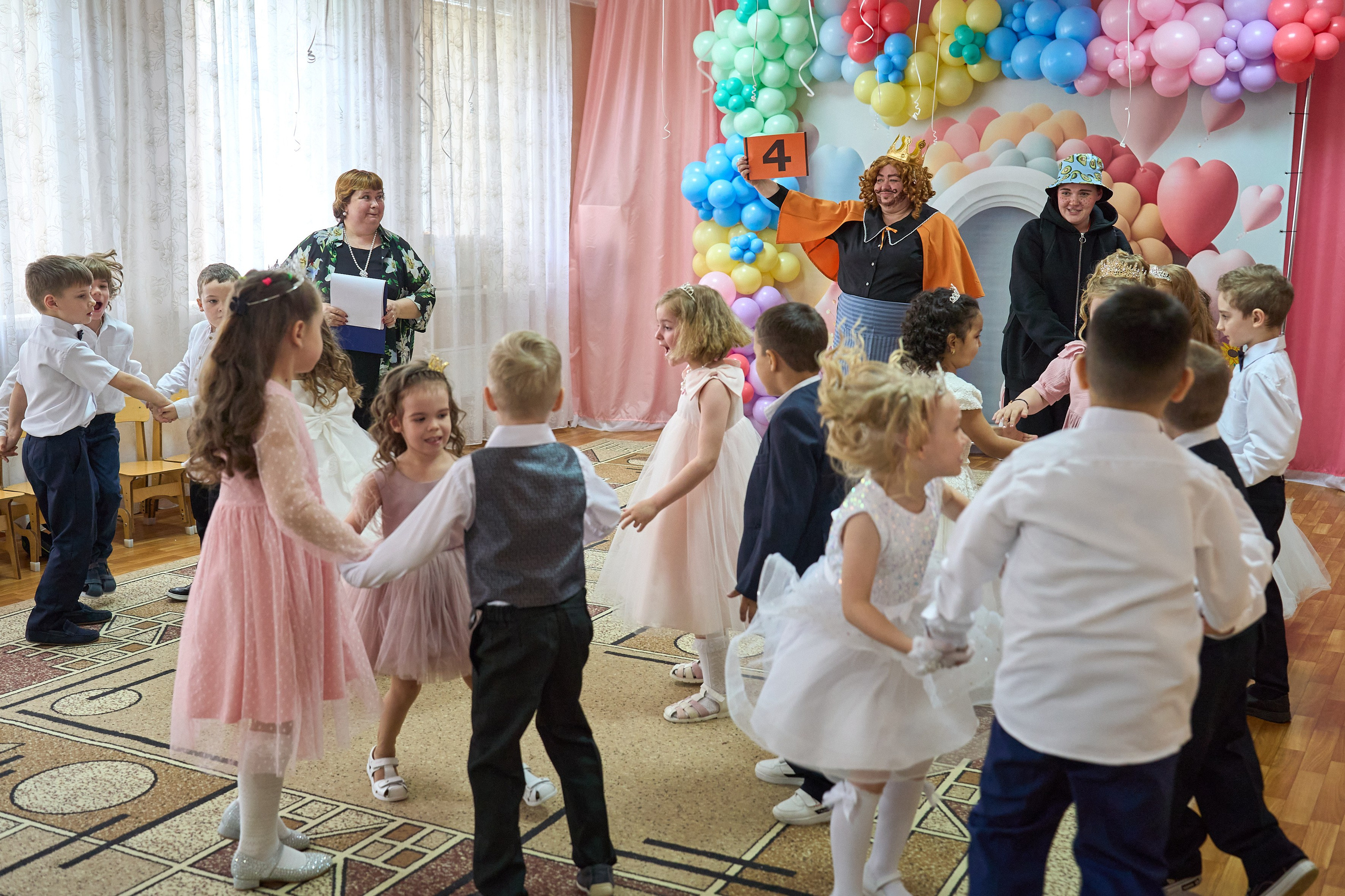 Выпускной в детском саду. Репортажный и портретный фотограф в Томске Ларионов Артём