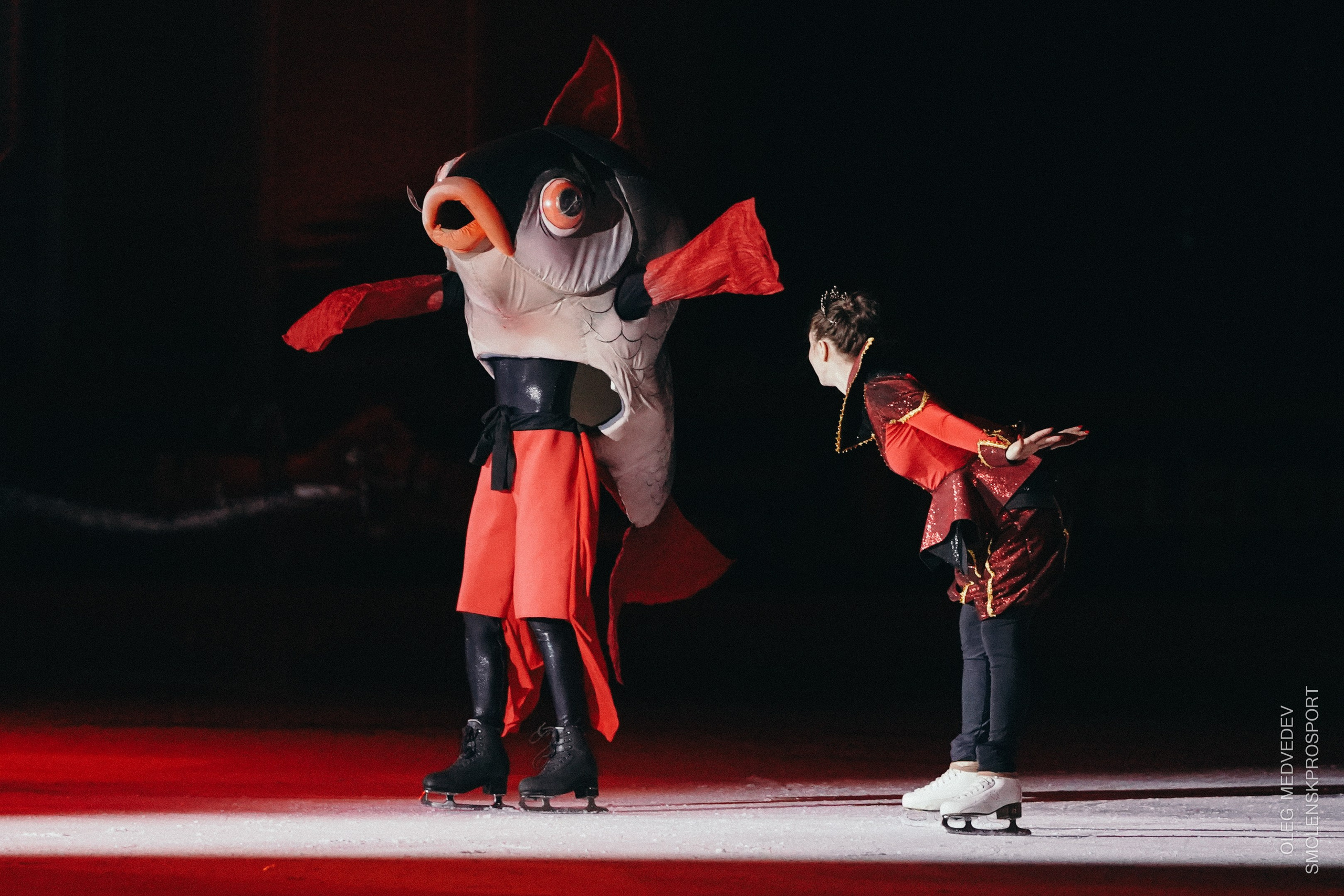 Алиса в стране чудес шоу на льду. Спортивный фотограф Олег Медведев | prosport67 | Смоленск
