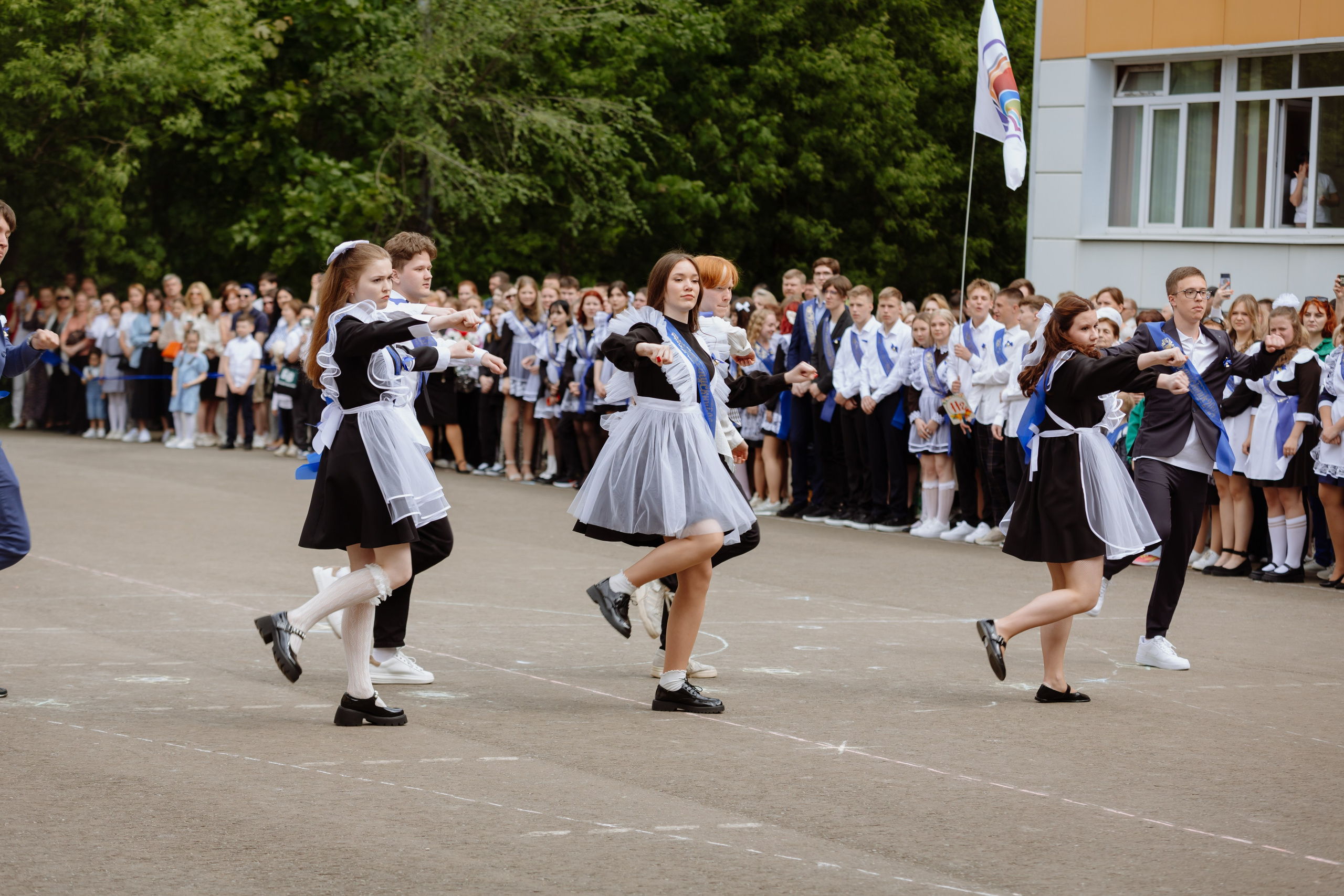 Последний звонок 2024 (3 часа фотосъемки). Профессиональный фотограф Надежда Антонова